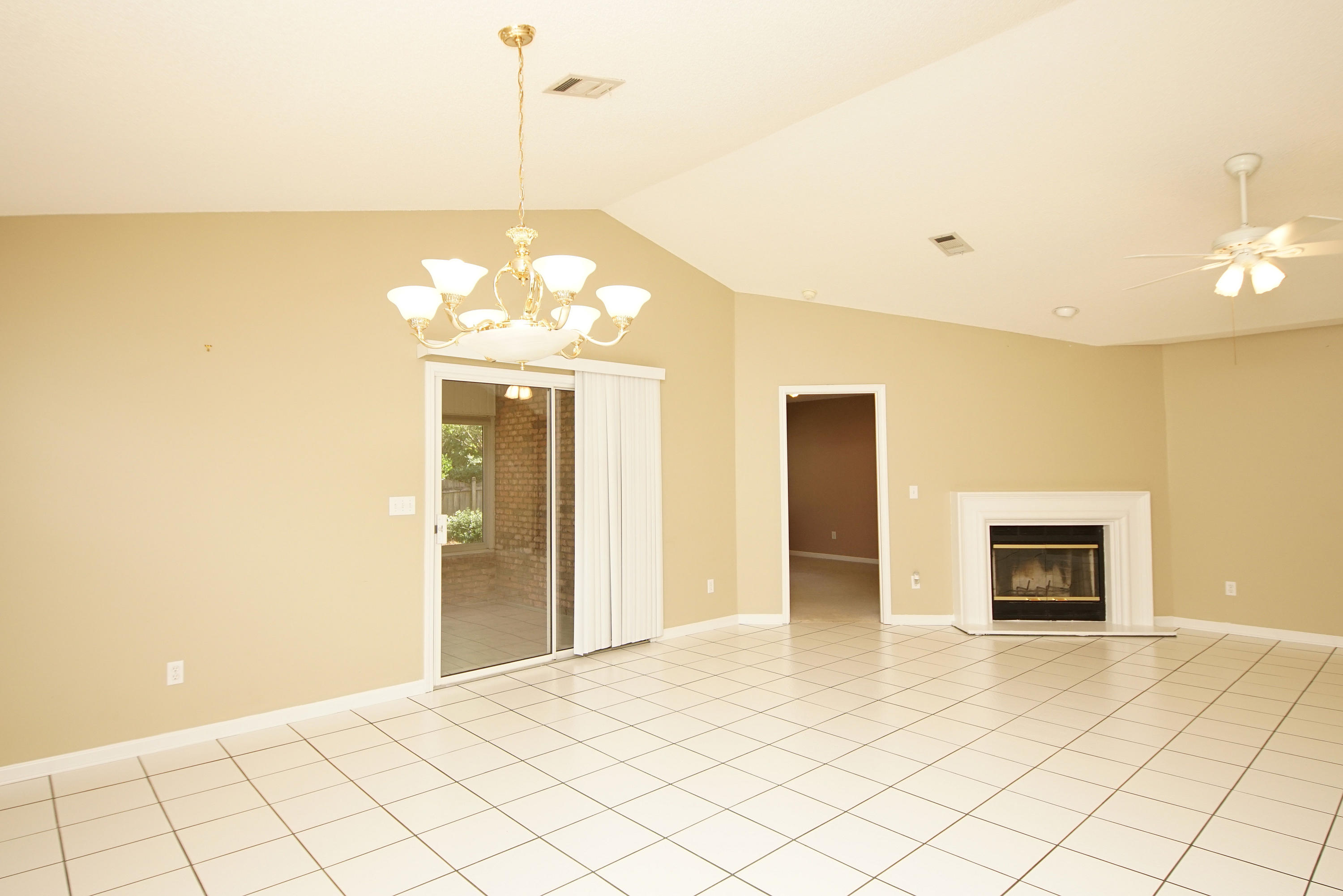 MILLERS RUN AT BLUEWATER BAY - Residential