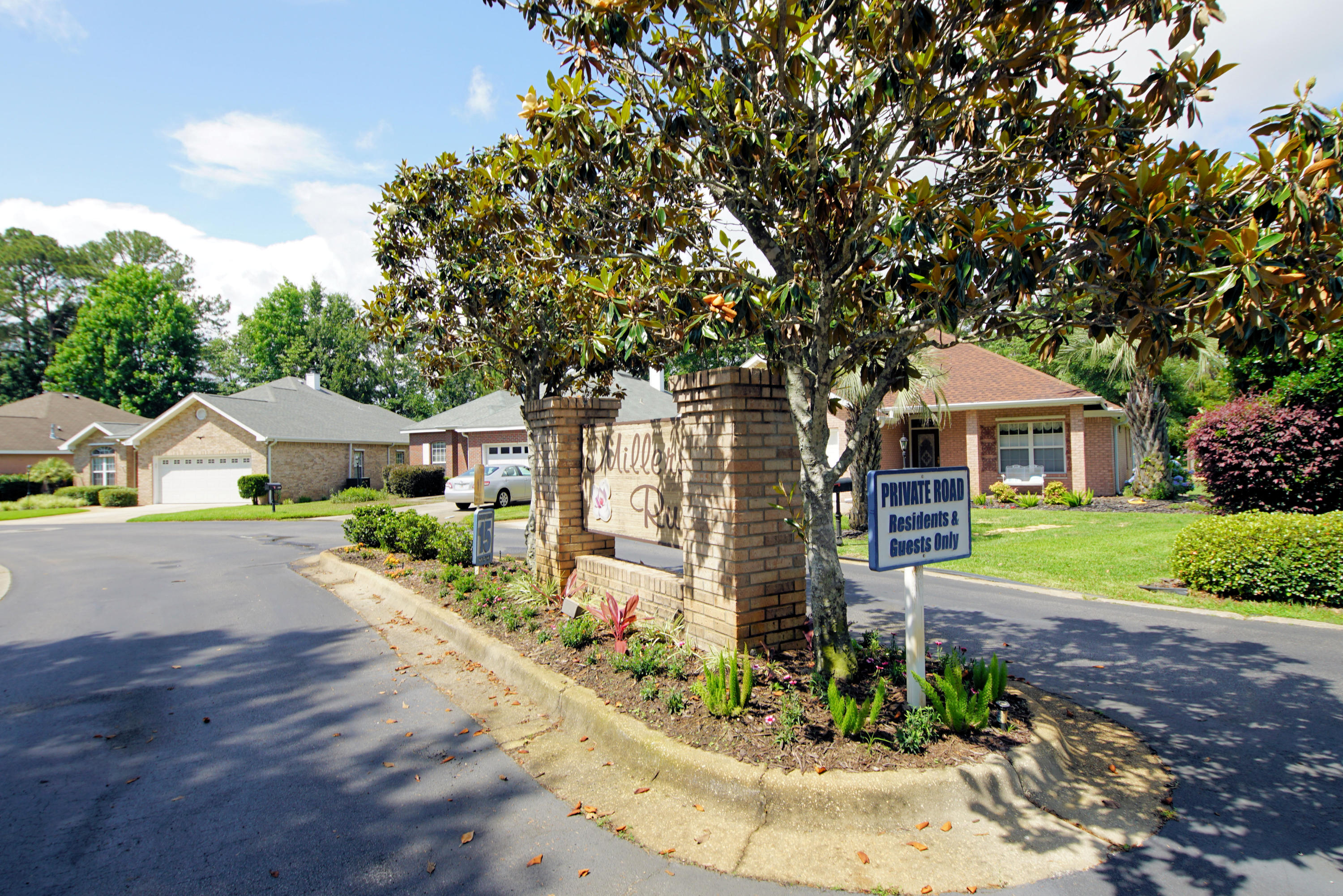 MILLERS RUN AT BLUEWATER BAY - Residential