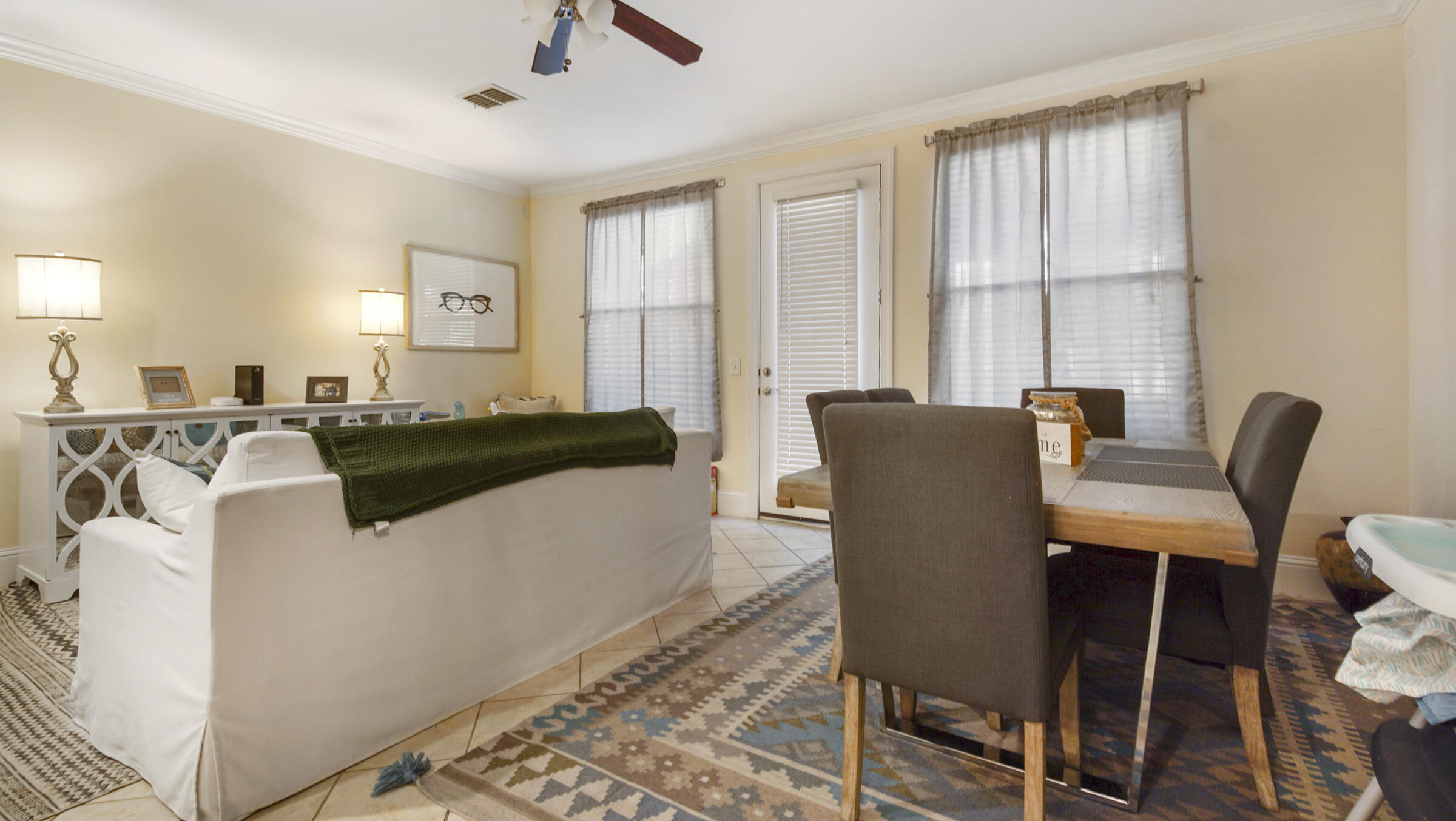 EAGLE BAY - Residential