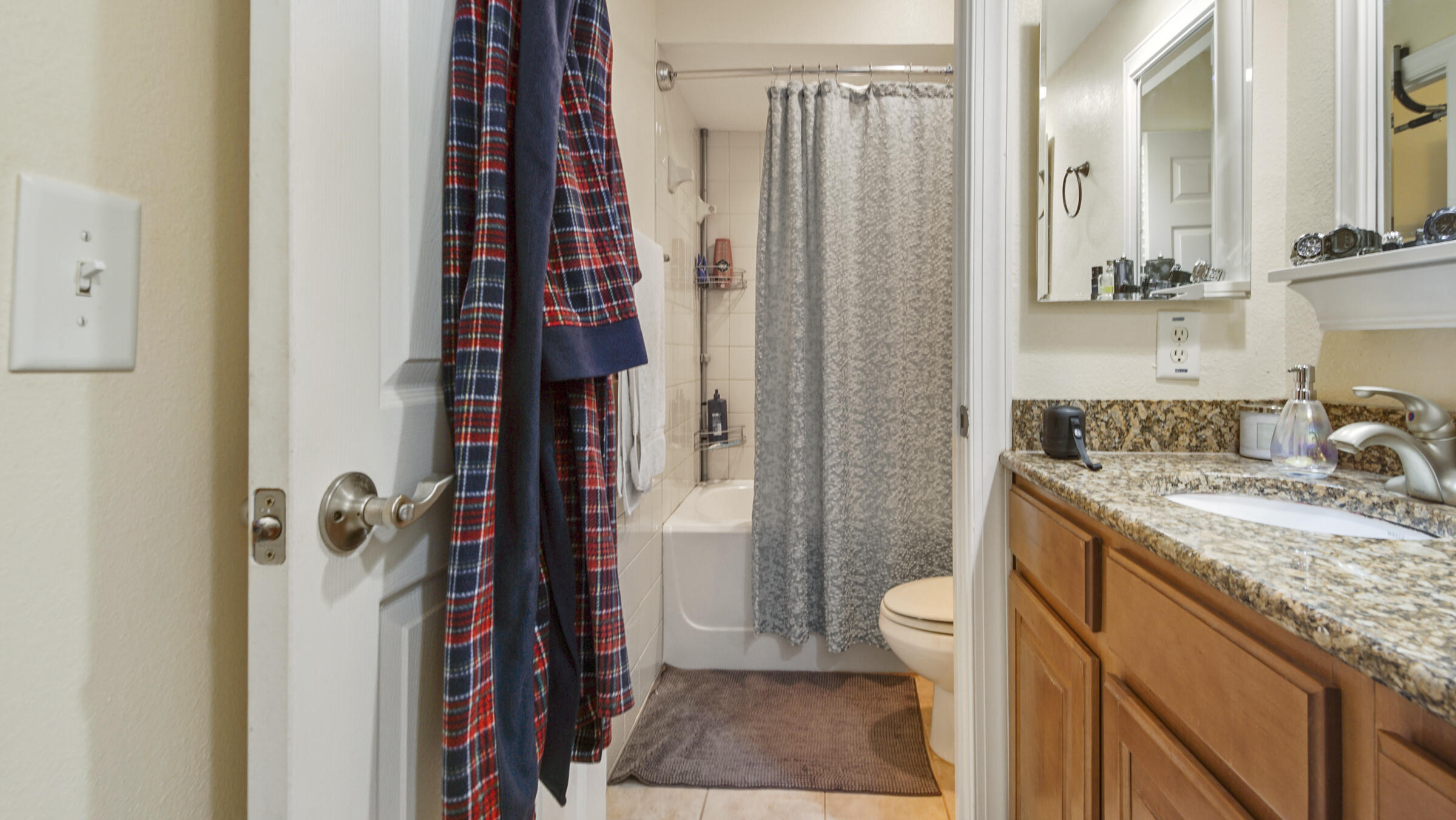 EAGLE BAY - Residential