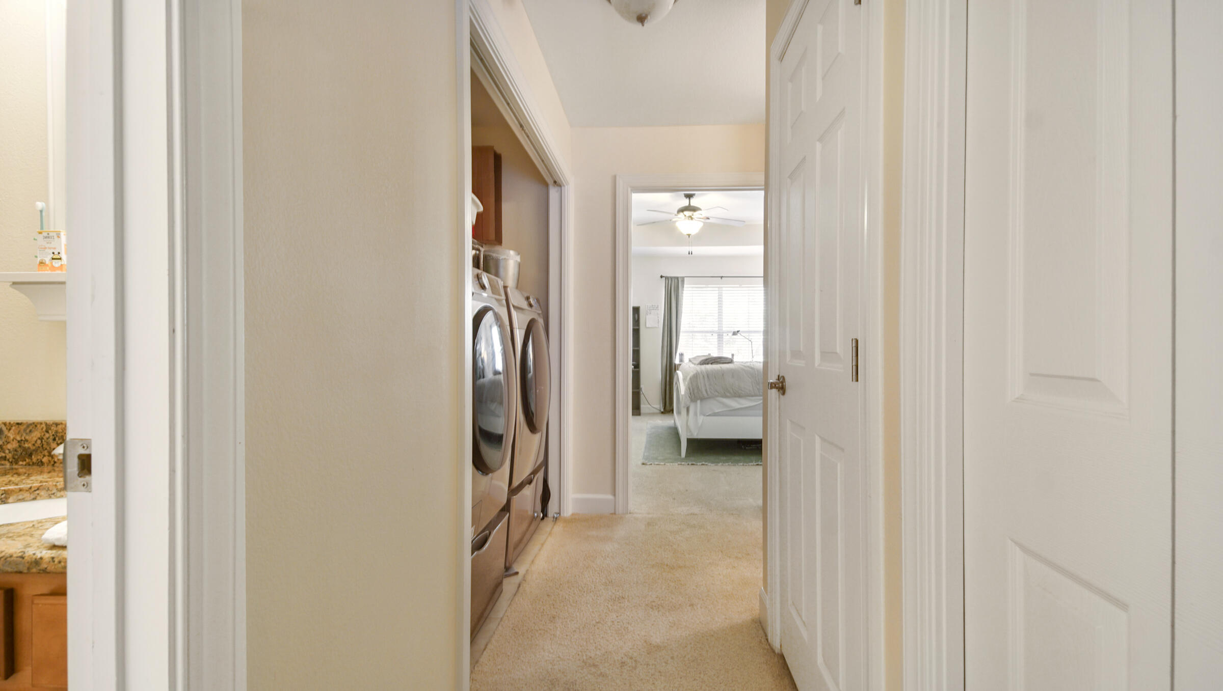 EAGLE BAY - Residential