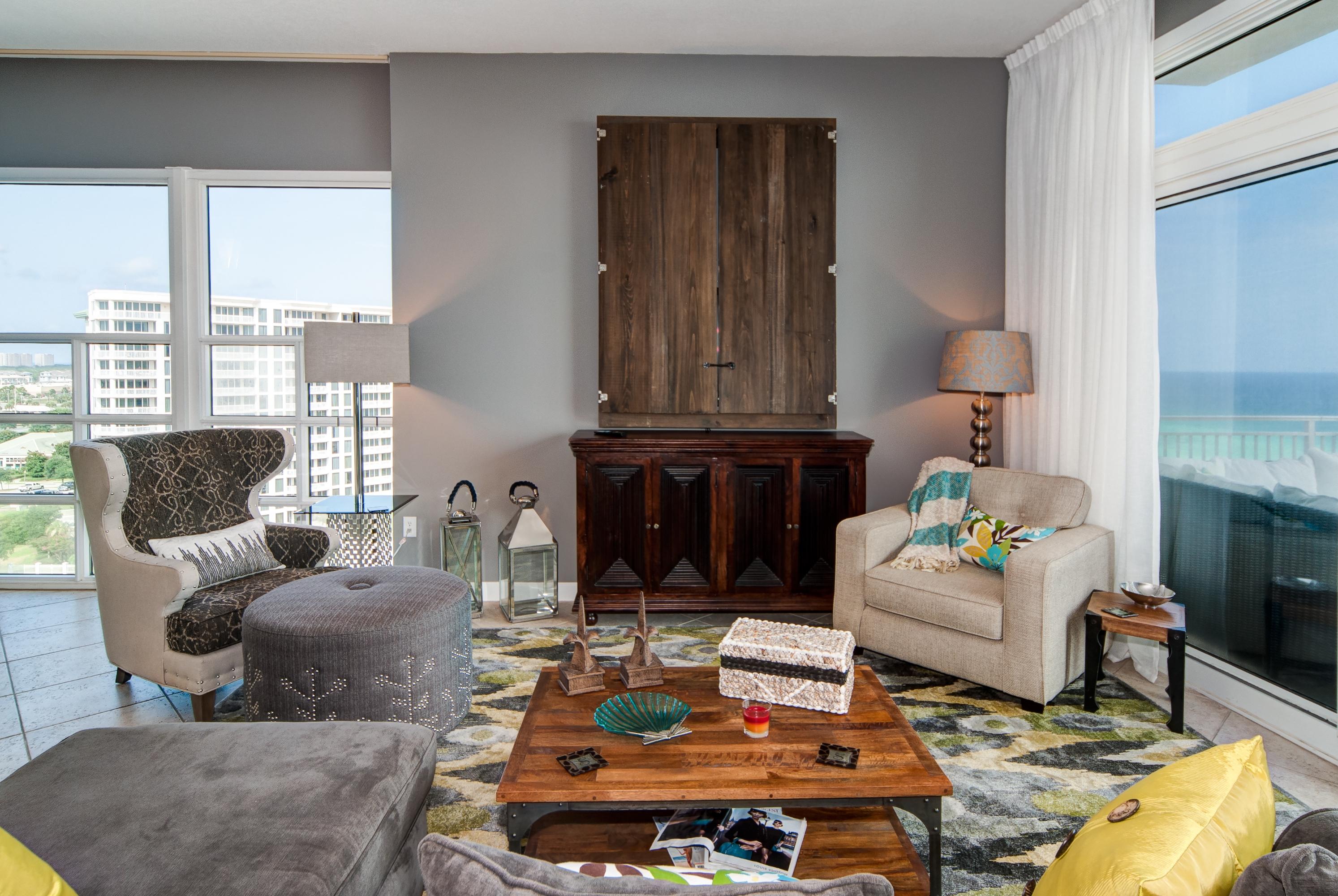 STERLING SHORES - Residential