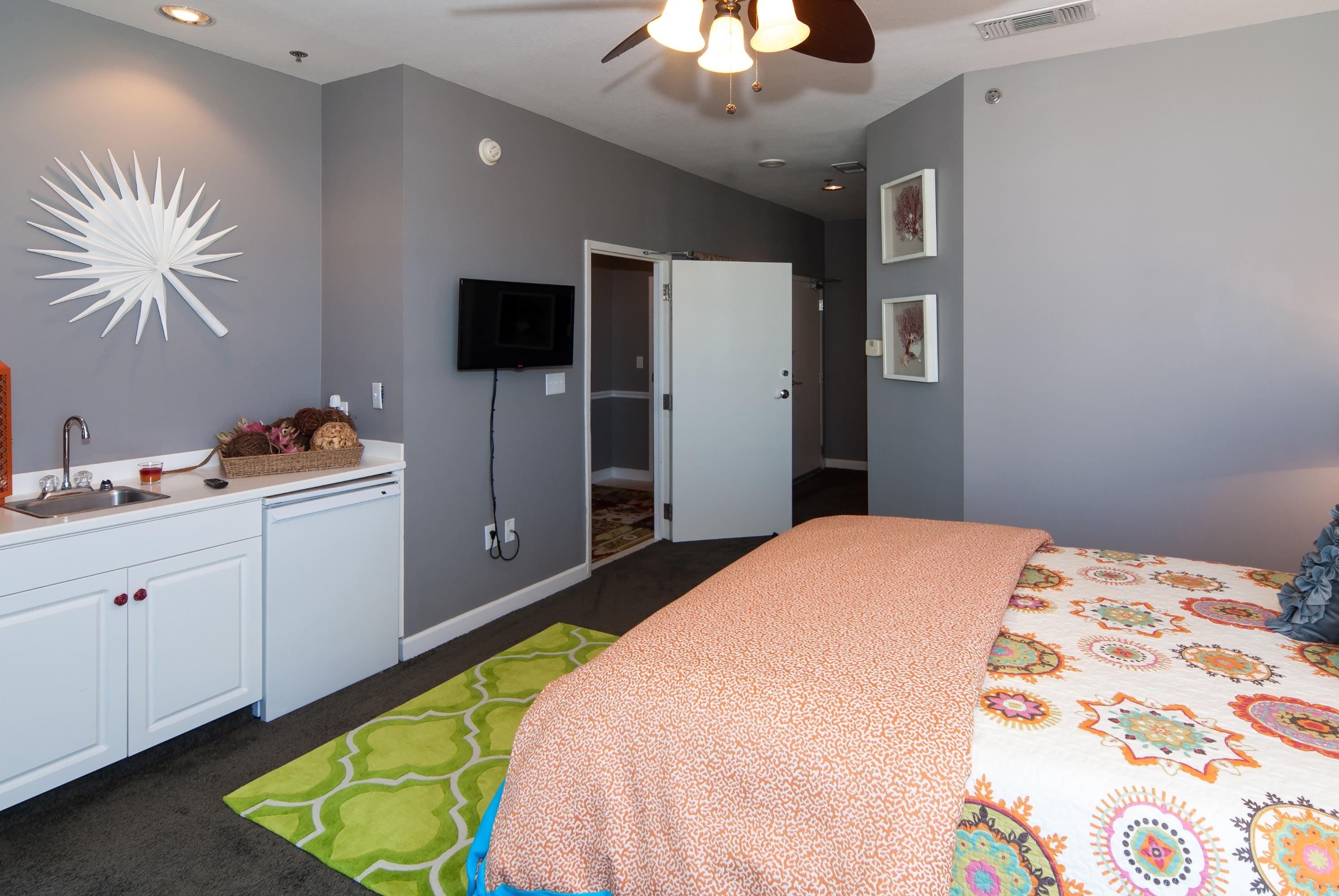 STERLING SHORES - Residential