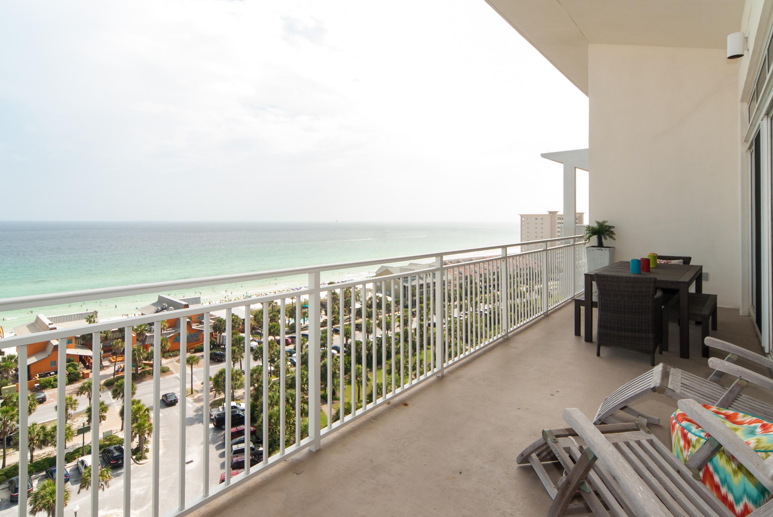 STERLING SHORES - Residential