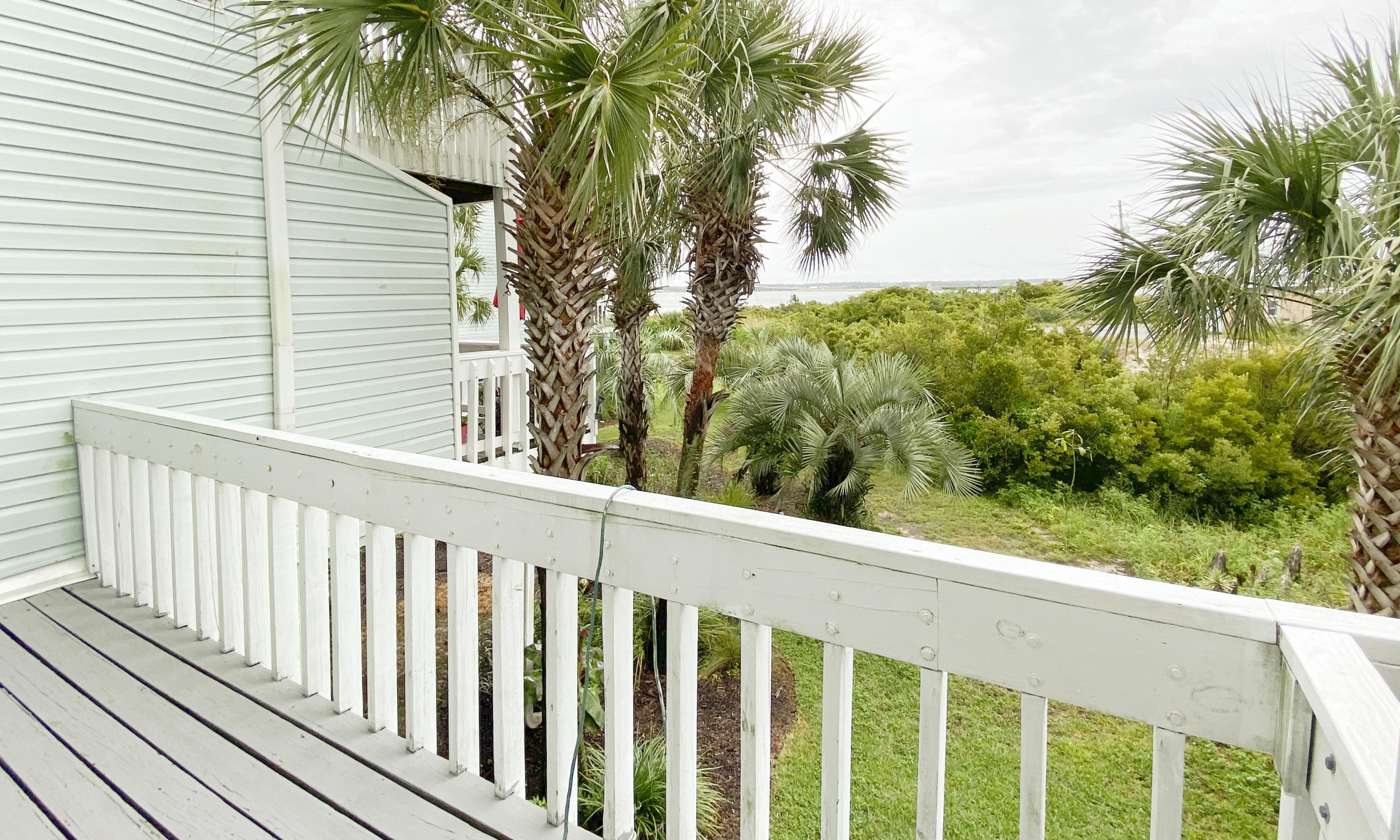 SANDCASTLE BEACH HOMES PH 1 - Residential