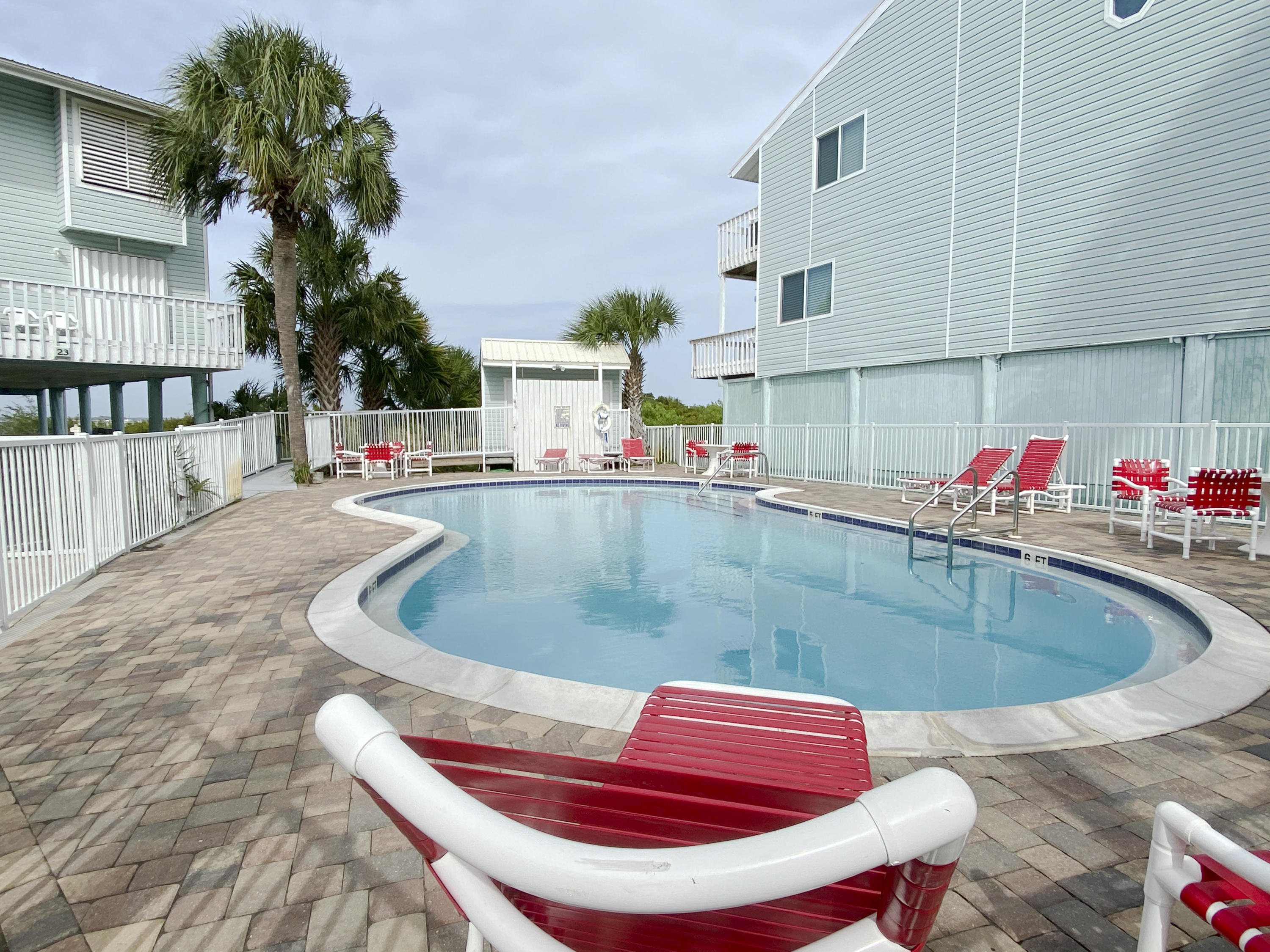 SANDCASTLE BEACH HOMES PH 1 - Residential