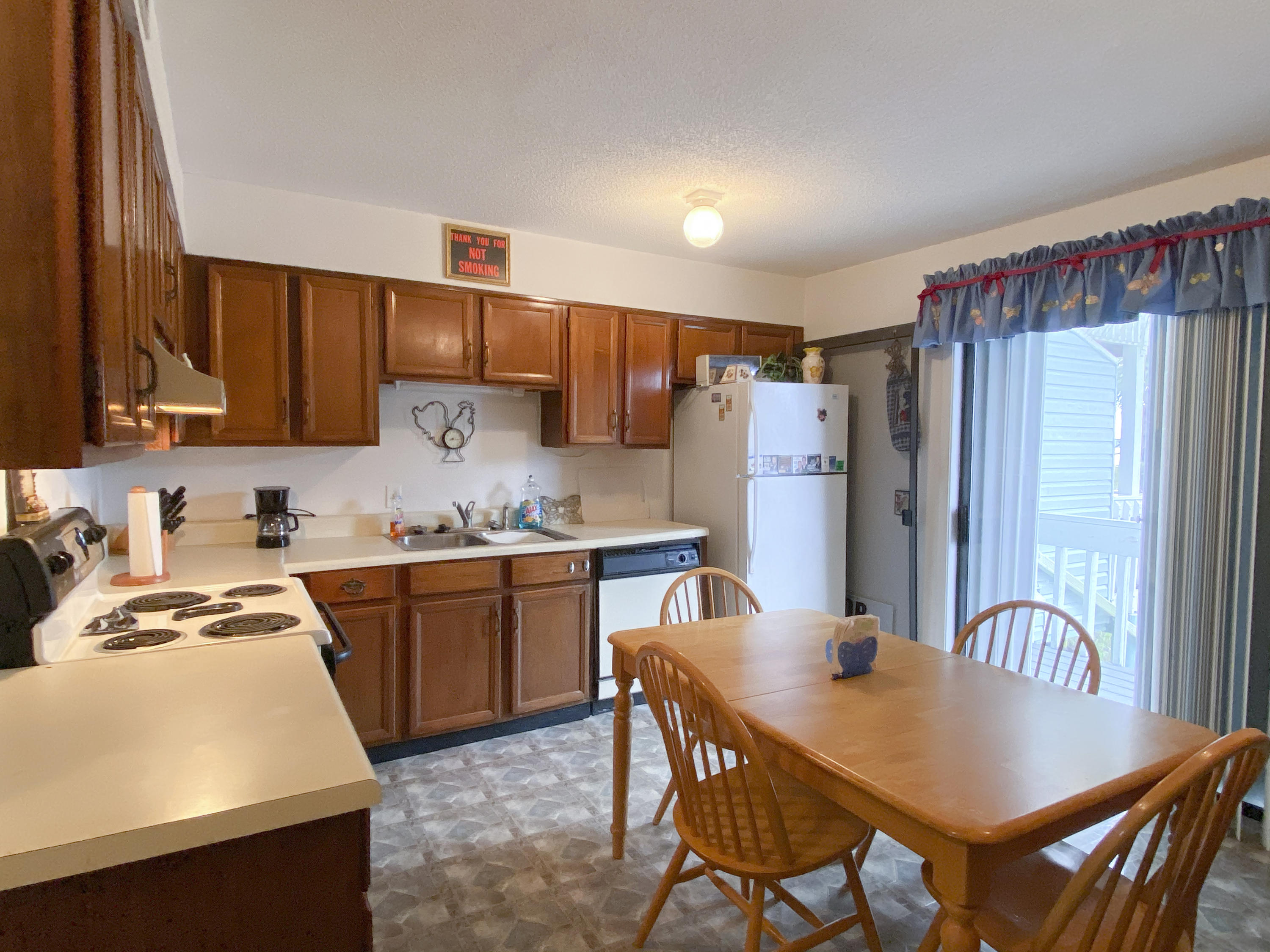 SANDCASTLE BEACH HOMES PH 1 - Residential