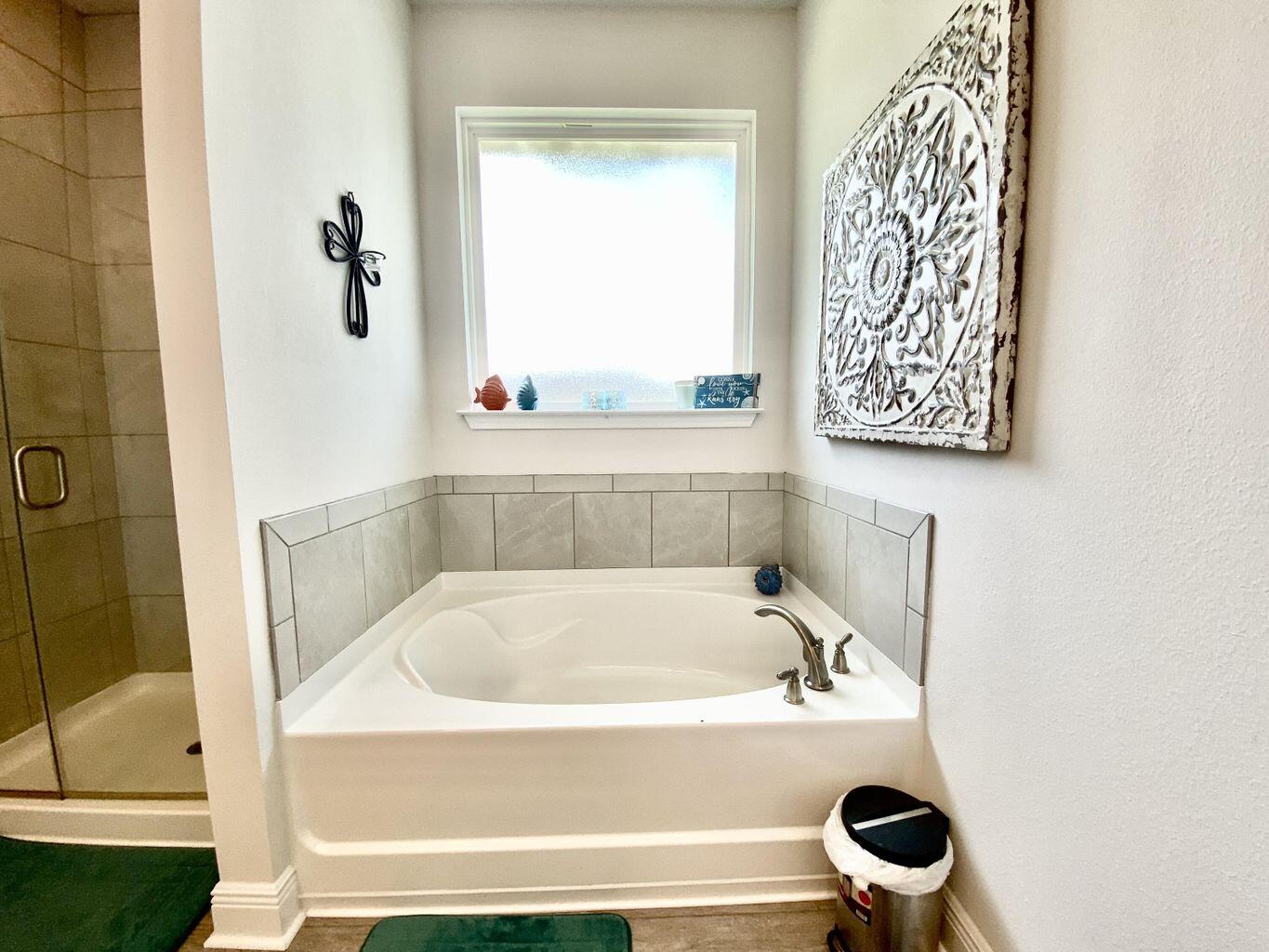 WINDSWEPT ESTATES - Residential