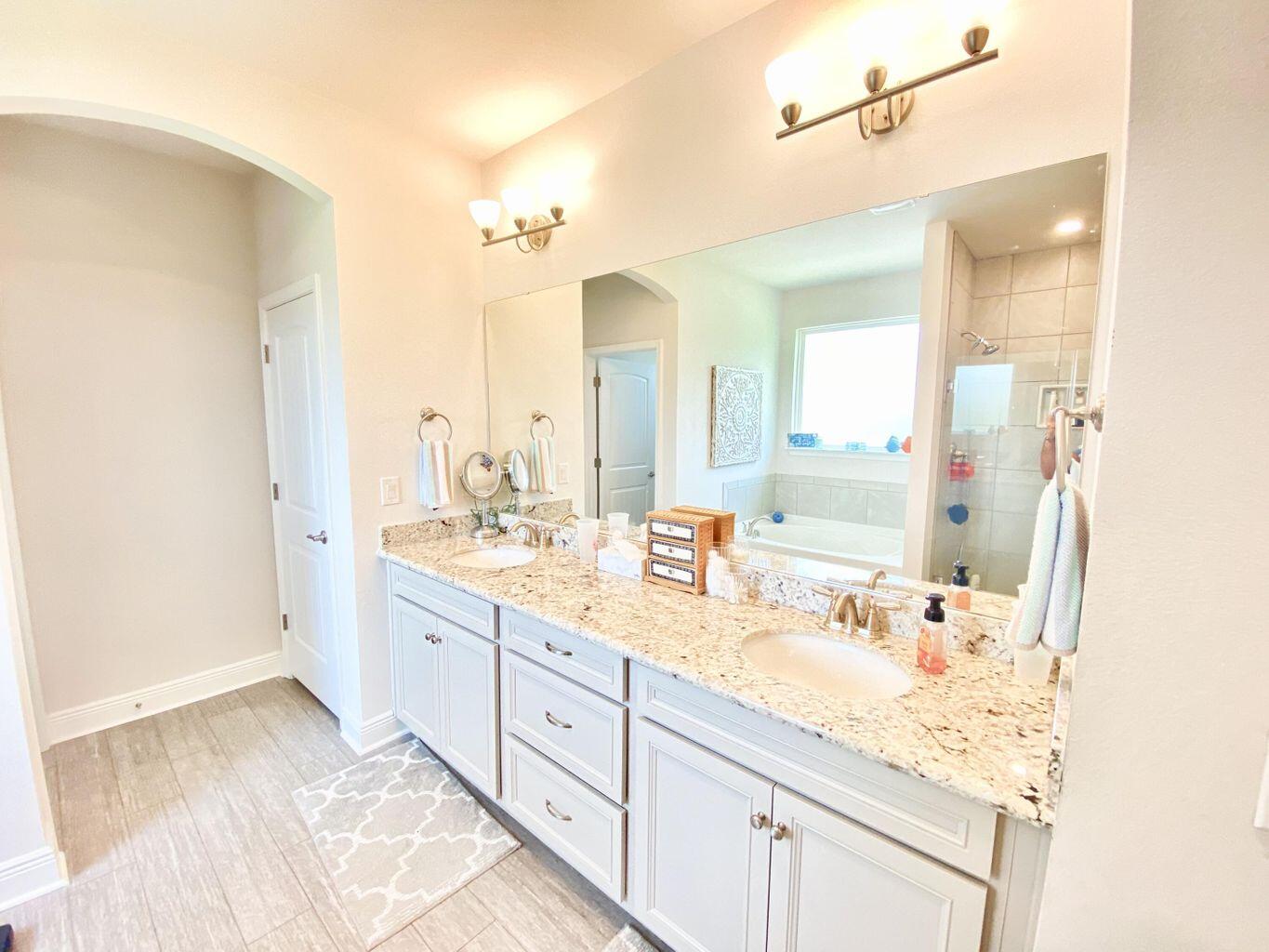 WINDSWEPT ESTATES - Residential