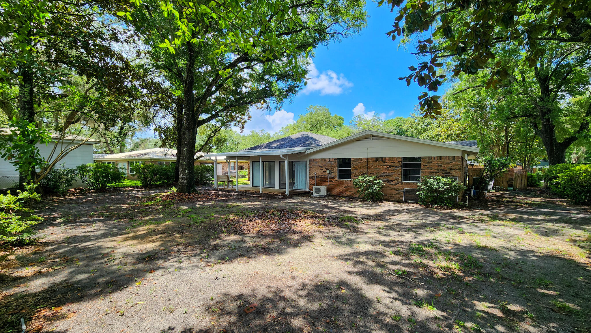 OVERBROOK - Residential