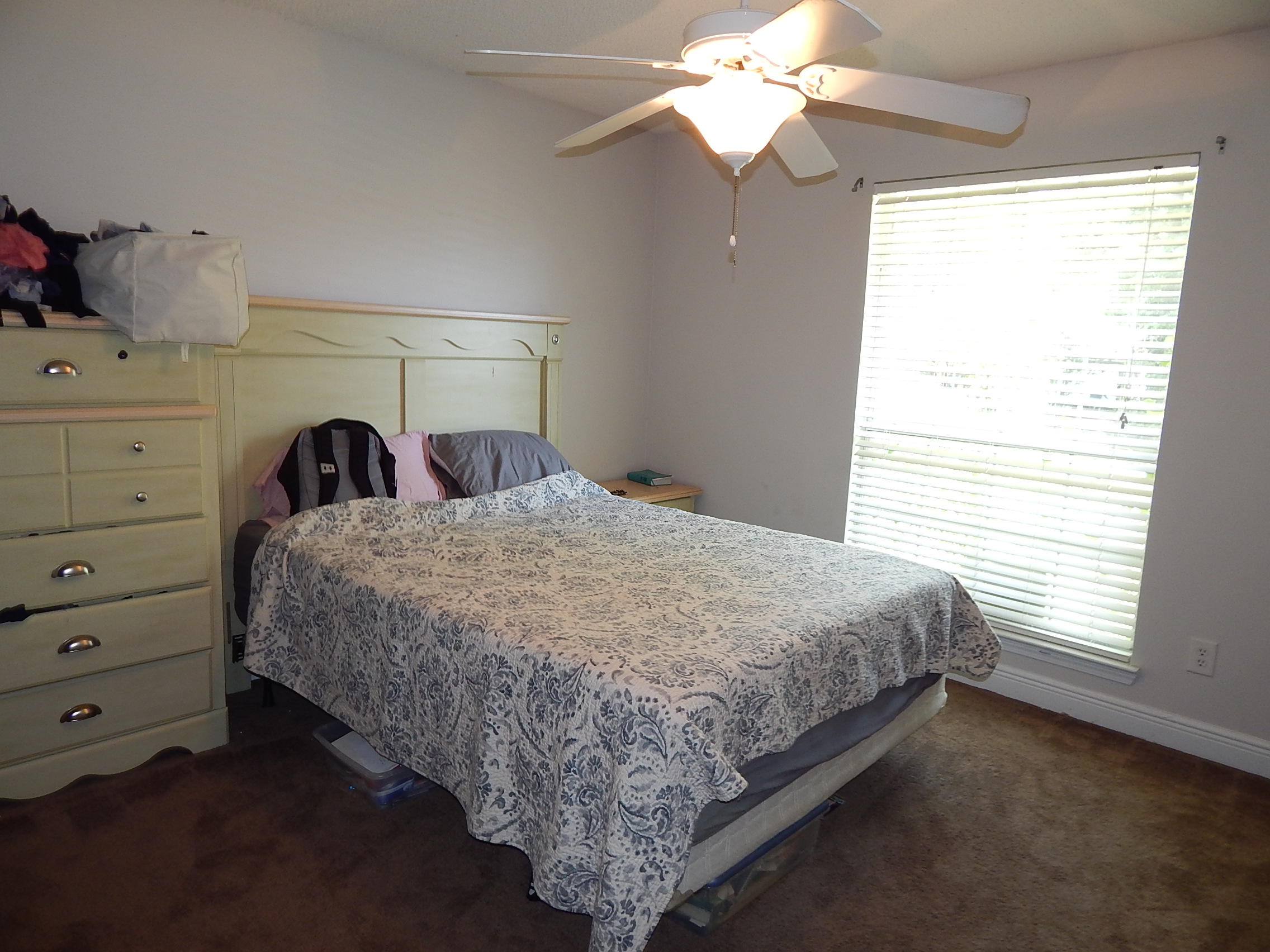 NAVARRE S/D 2ND ADDN - Residential