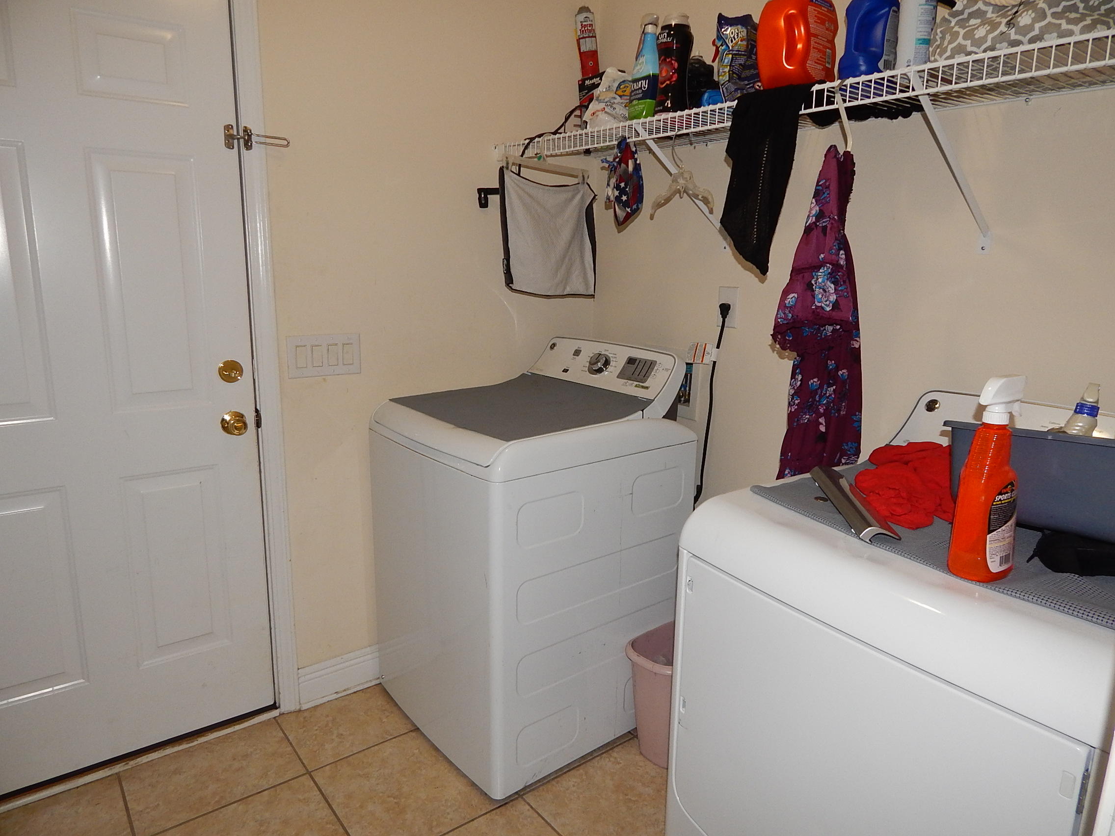 NAVARRE S/D 2ND ADDN - Residential