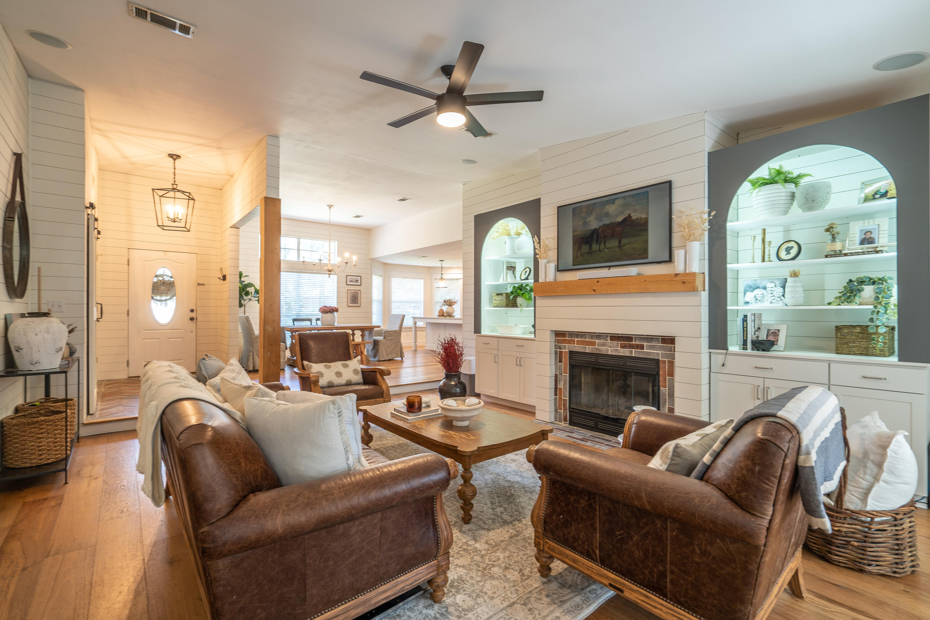 PARKWOOD ESTATES PH 1 BLUEWATER BAY - Residential