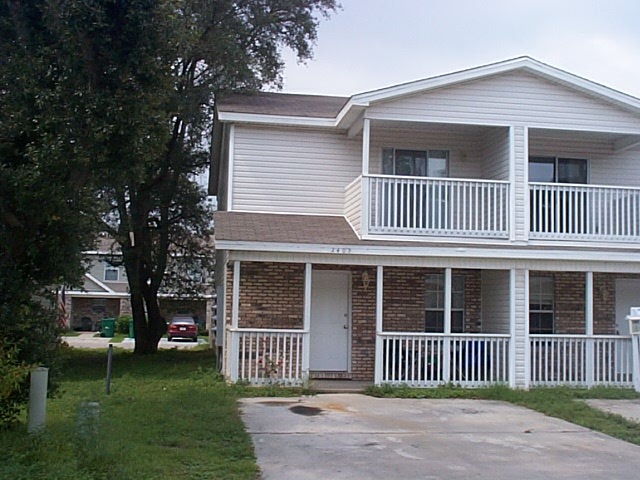 Great townhome. Both bedrooms have their own balcony. Fenced back yard. No Smoking and No Pets.