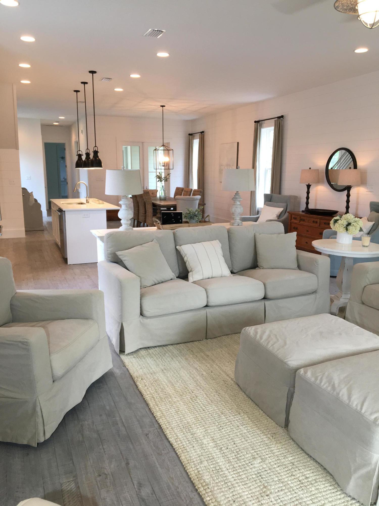 BLUE MOUNTAIN BEACH - Residential