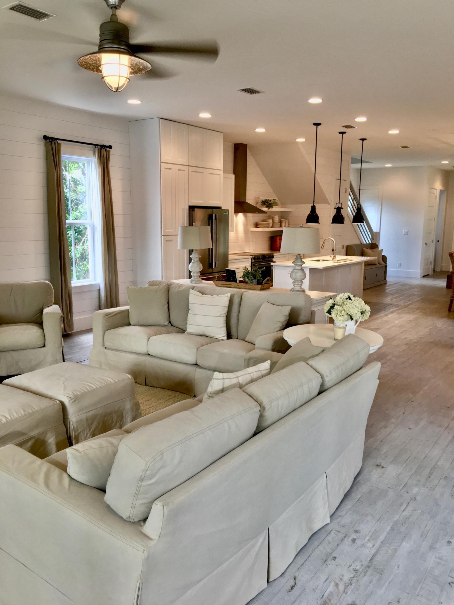 BLUE MOUNTAIN BEACH - Residential