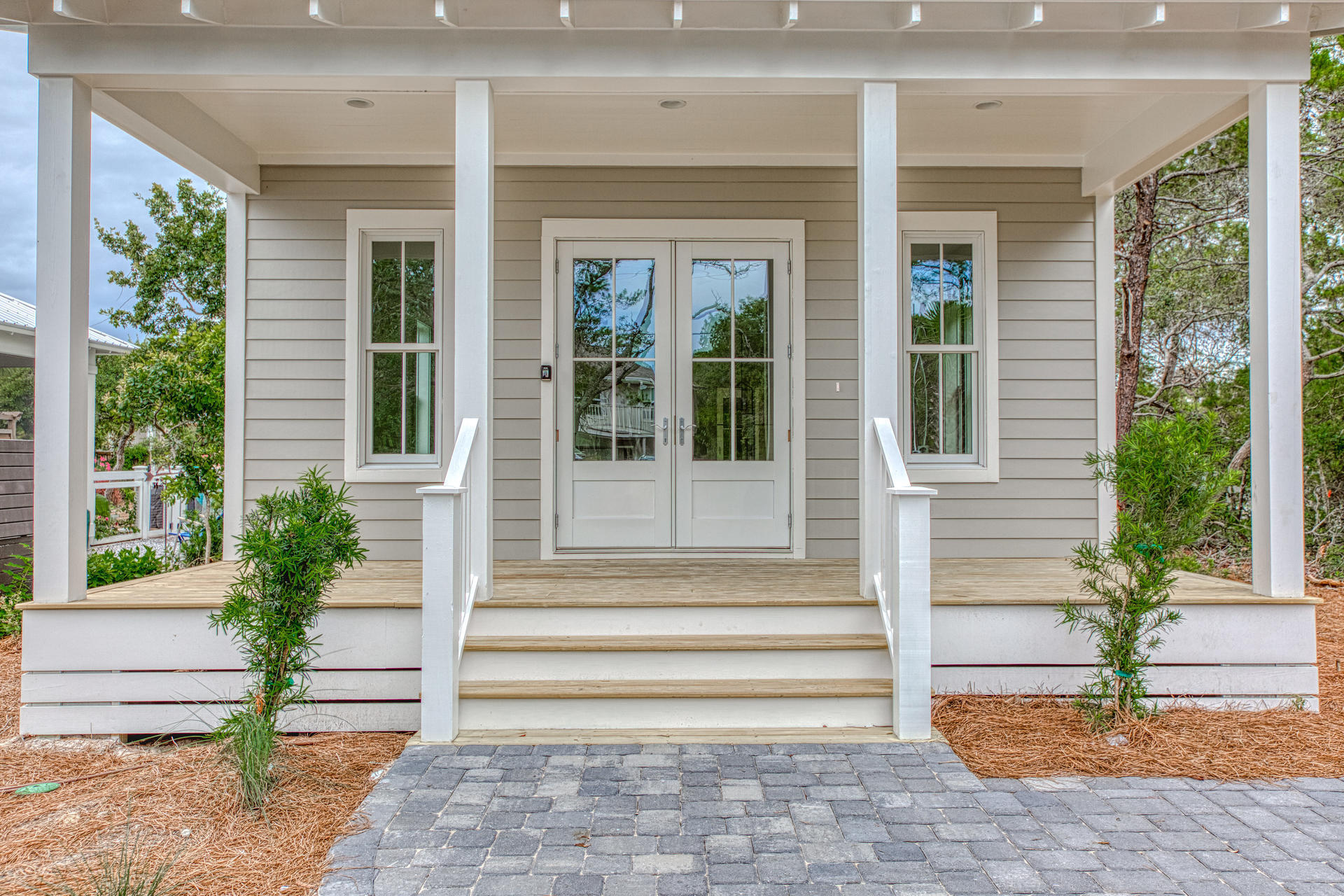 BLUE MOUNTAIN BEACH - Residential