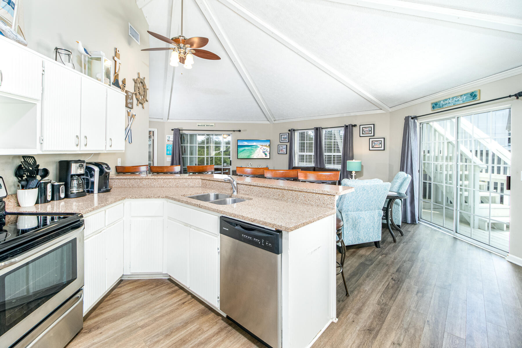 BEACH HIGHLAND 1ST ADD - Residential