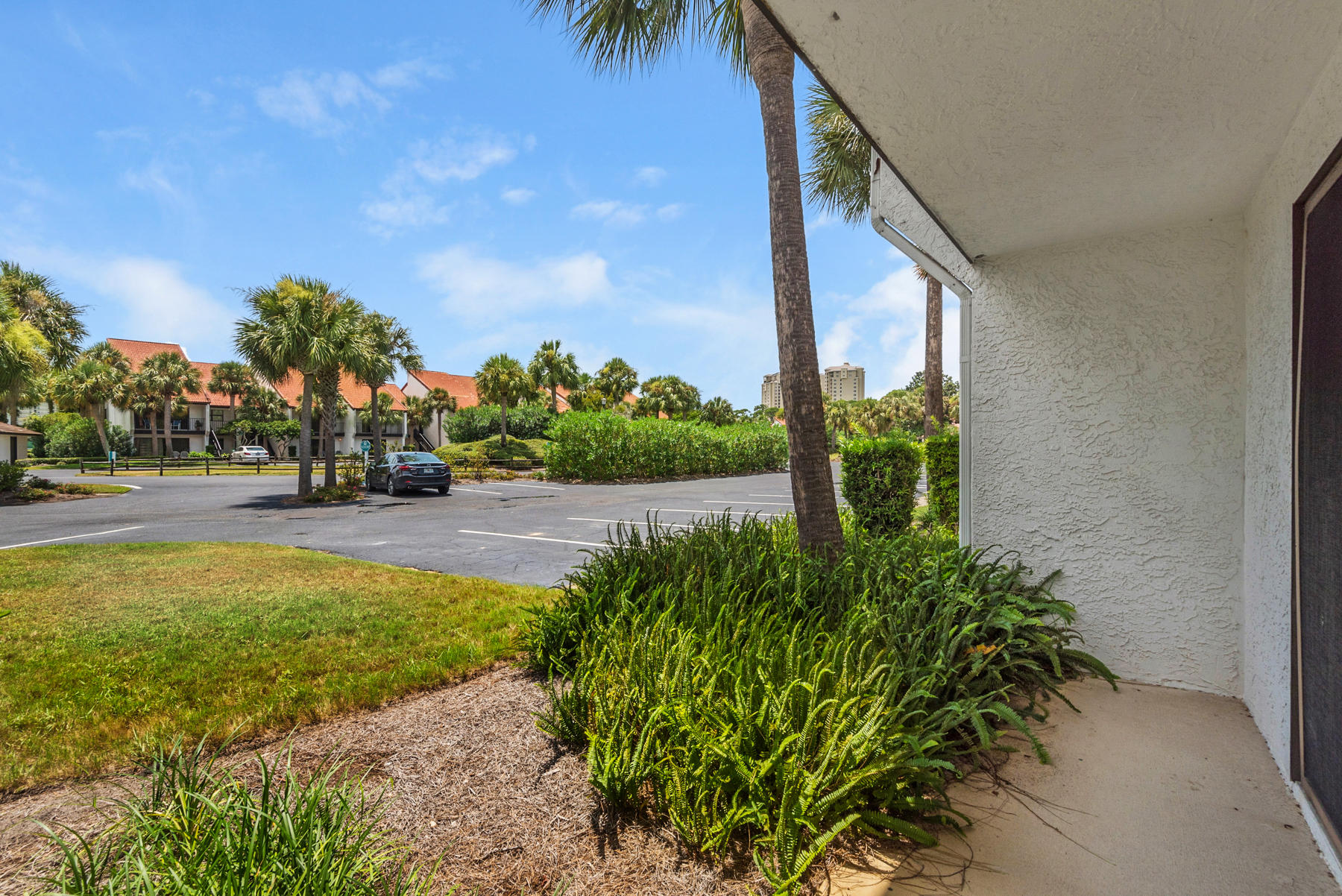 EDGEWATER GOLF VILLAS 2A CONDO - Residential