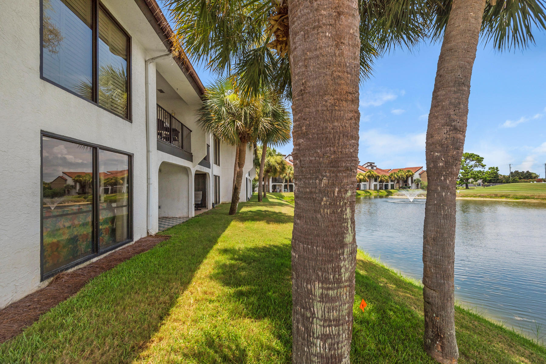 EDGEWATER GOLF VILLAS 2A CONDO - Residential