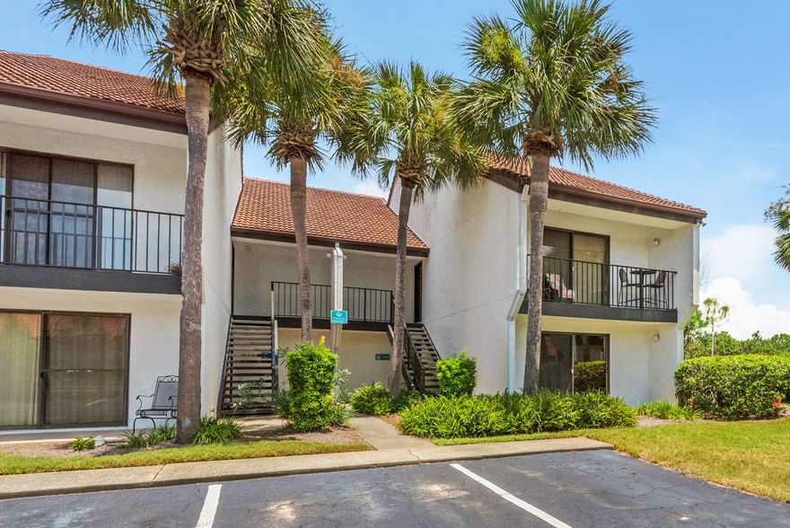 LOCATION,LOCATION,LOCATION!! COVETED CORNER UNIT!!! POND ON ONE SIDE, TEE BOX ON THE OTHER SIDE..UPGRADED AND REFURBISHED UNIT WITH NEW PAINT, NEW CARPET AND GRANITE COUNTER TOPS AND MORE!! FAMILY OWNED UNIT SINCE 2001, NEVER HAS BEEN ON ANY RENTAL PROGRAM. THIS UNIT IS SUPER CLEAN AND WILL NOT LAST LONG..LOCATION, LOCATION, LOCATION!!! THIS IS A MUST SEE UNIT AND IS AN AWESOME INVESTMENT PROPERTY OR PERFECT FAMILY GETAWAY!! CALL FOR YOUR PRIVATE SHOWING TODAY!! ALL INFORMATION IS DEEMED RELIABLE, BUT BUYER MUST VERIFY