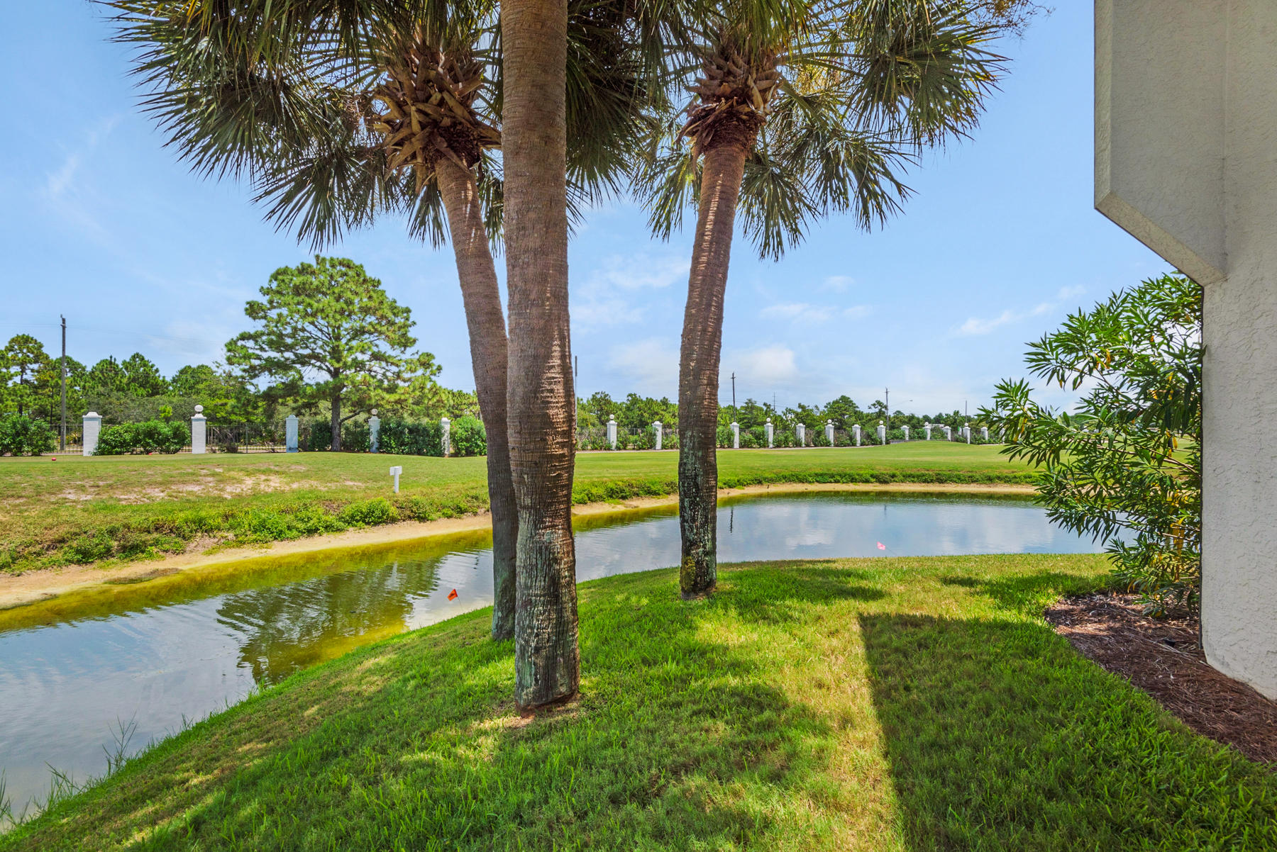 EDGEWATER GOLF VILLAS 2A CONDO - Residential