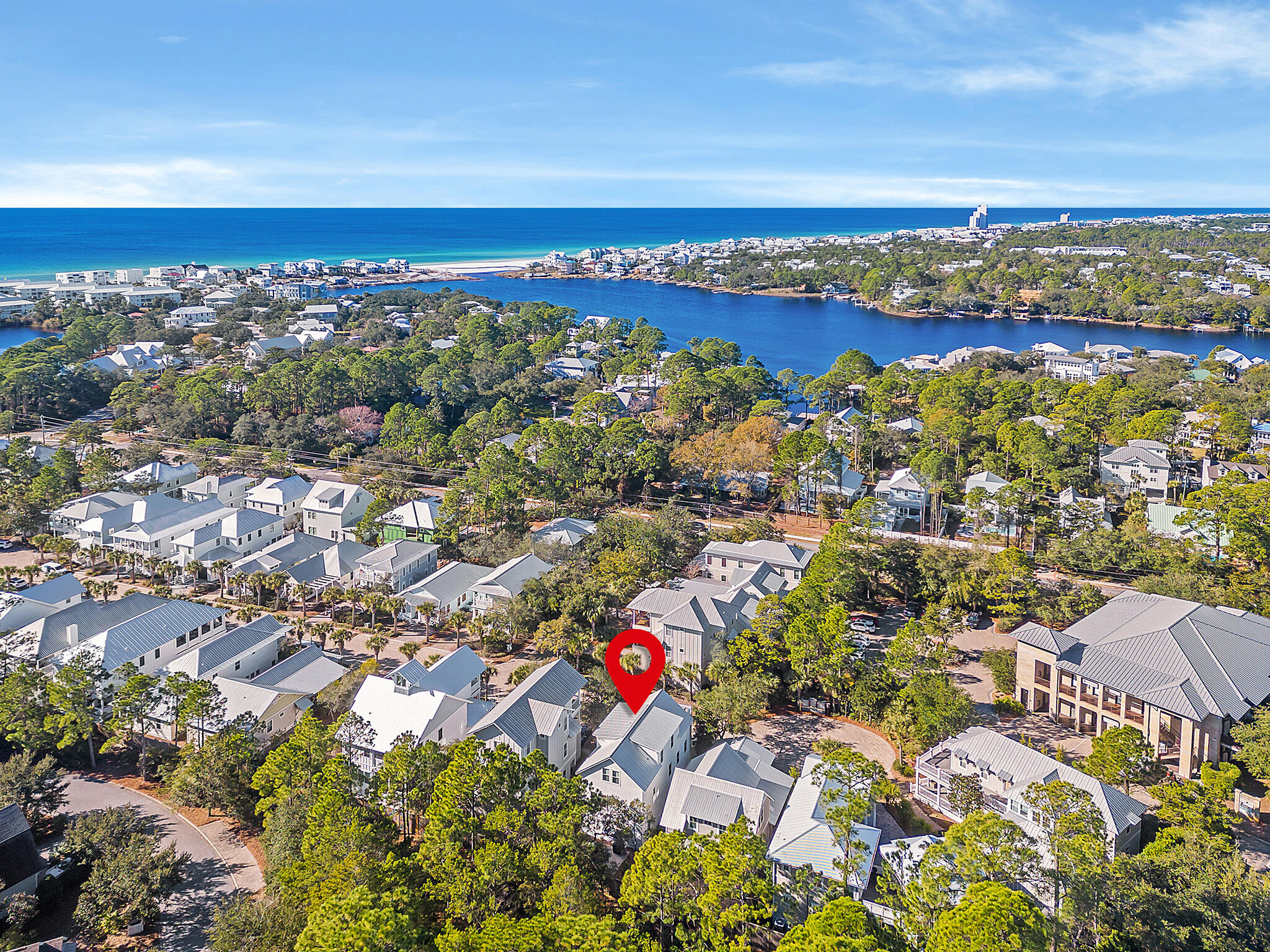 COTTAGES AT EASTERN LAKE - Residential