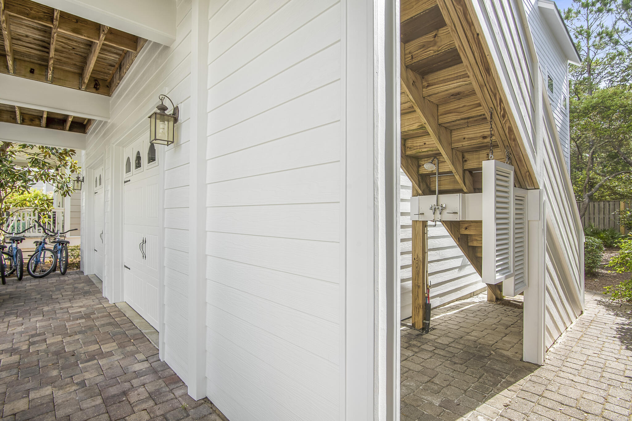 COTTAGES AT EASTERN LAKE - Residential