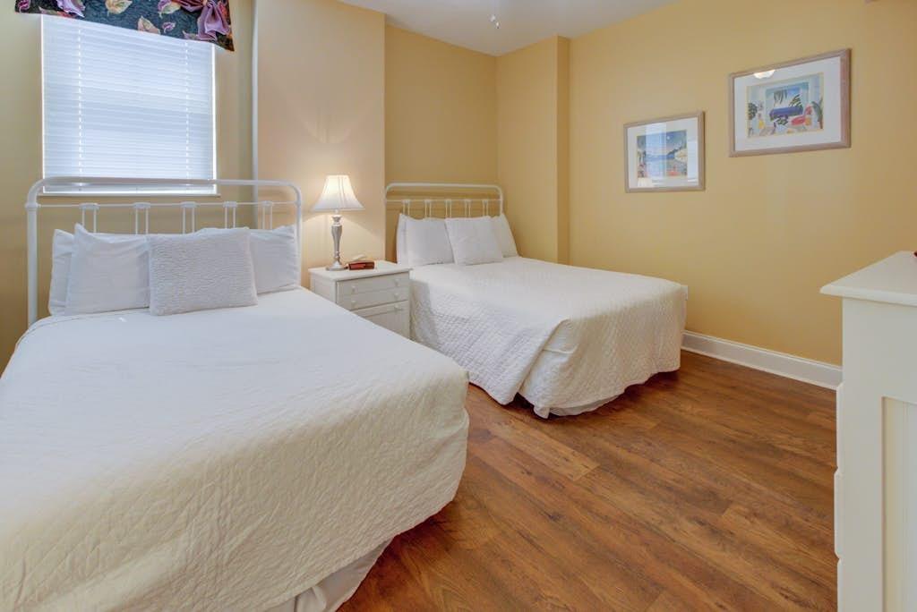 LEEWARD KEY - Residential