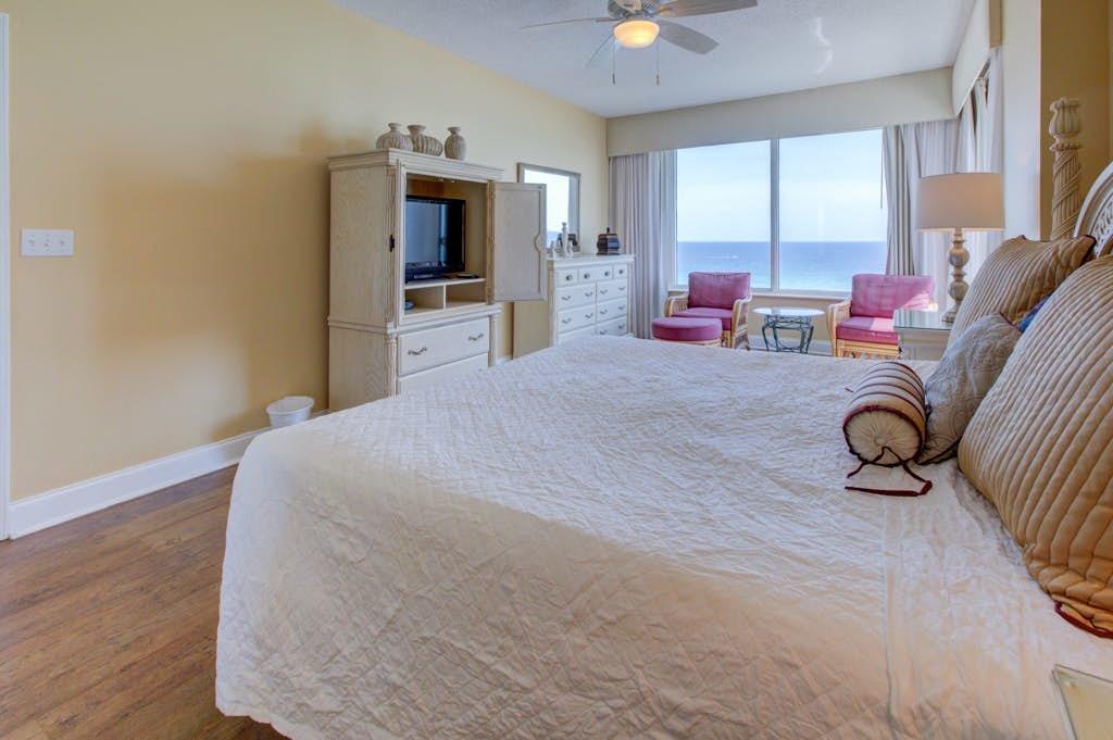 LEEWARD KEY - Residential
