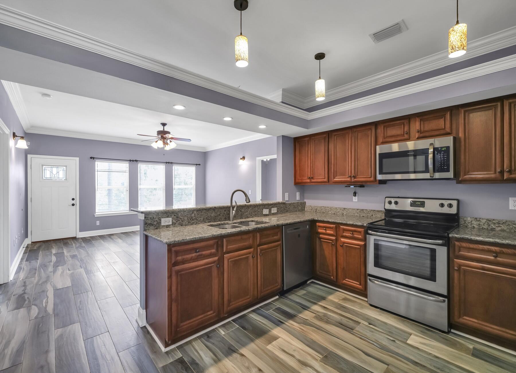 SUGAR CREEK S/D - Residential Lease