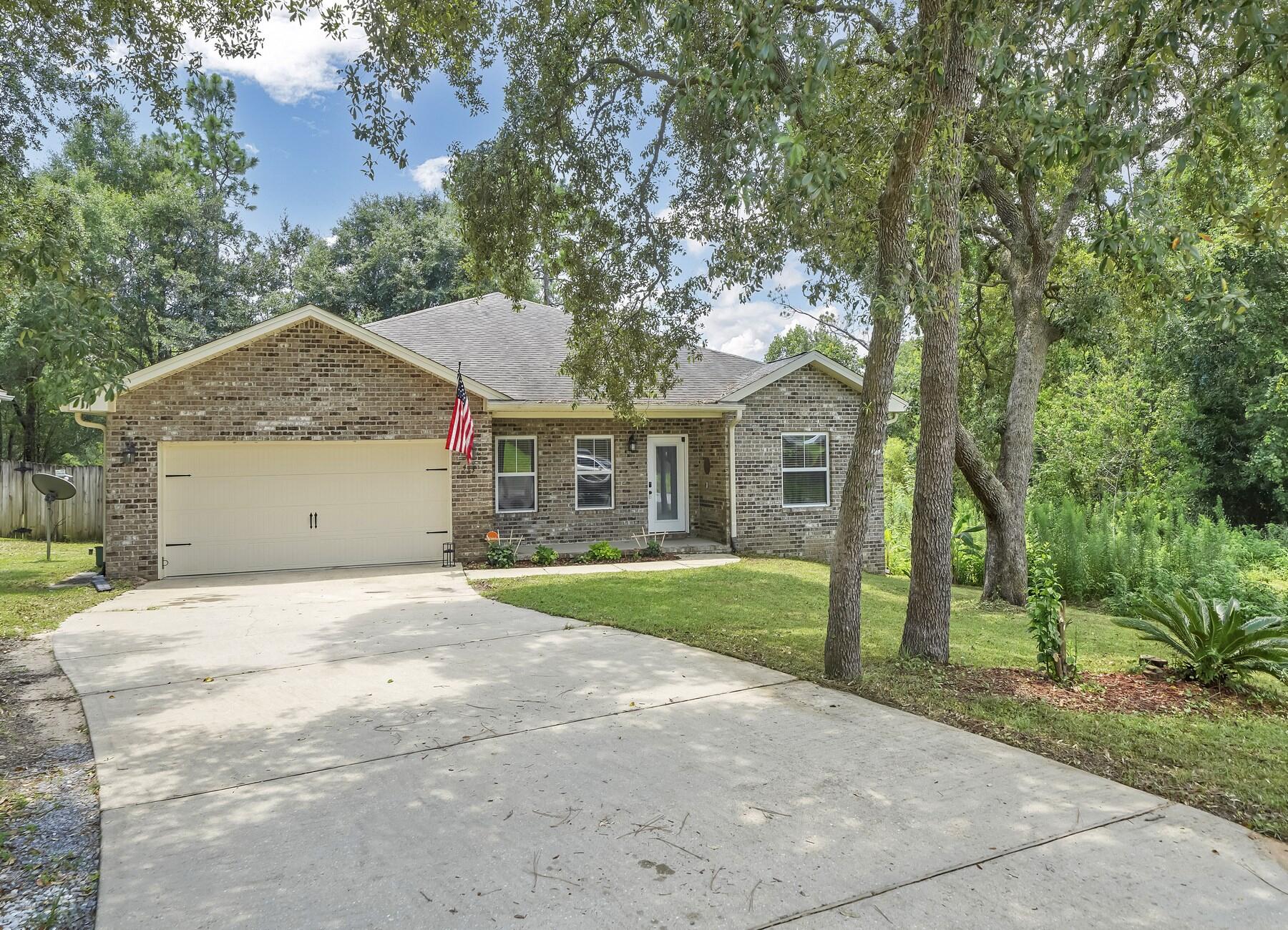 SUGAR CREEK S/D - Residential Lease