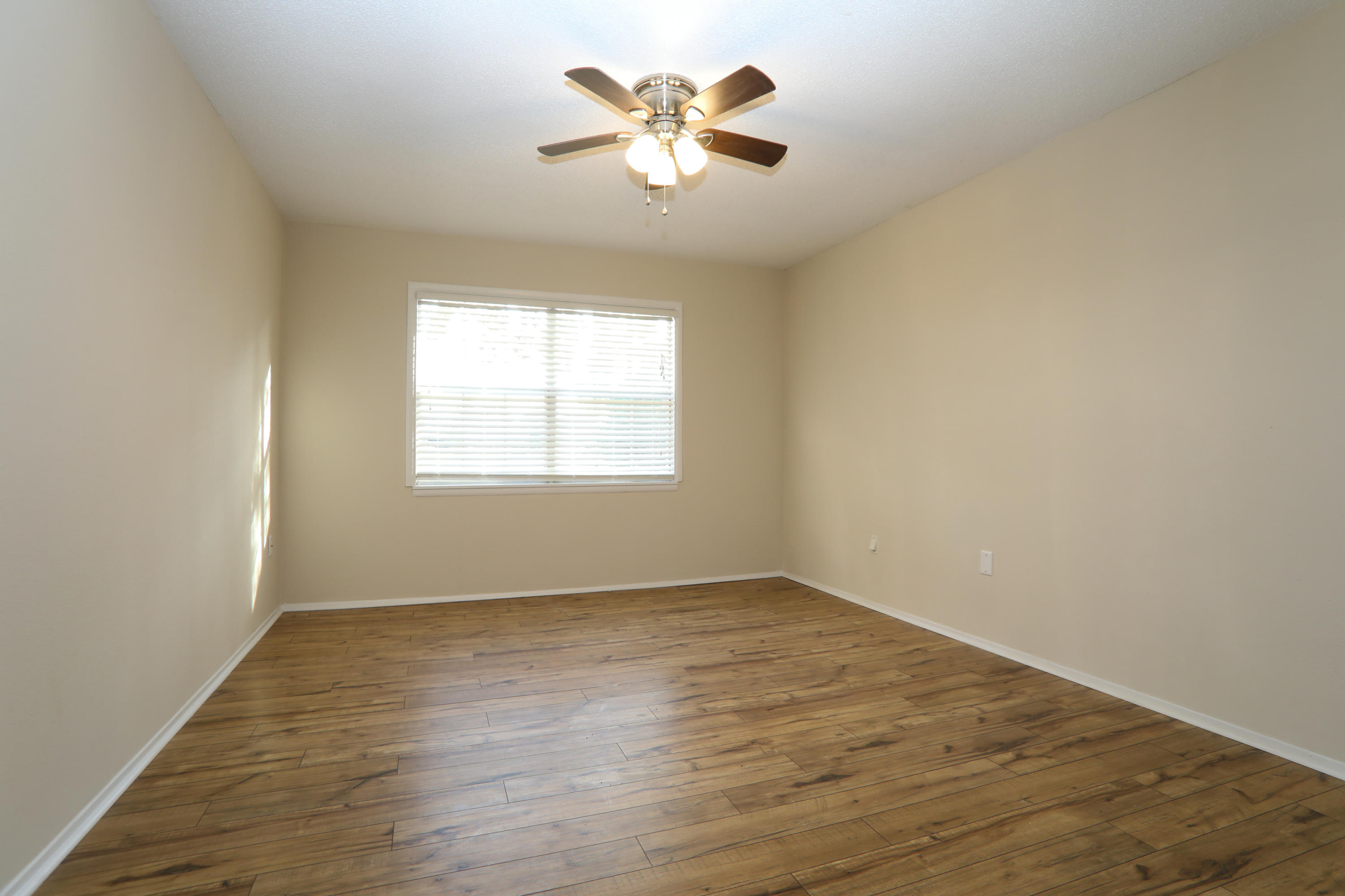 AUBURN HEIGHTS - Residential