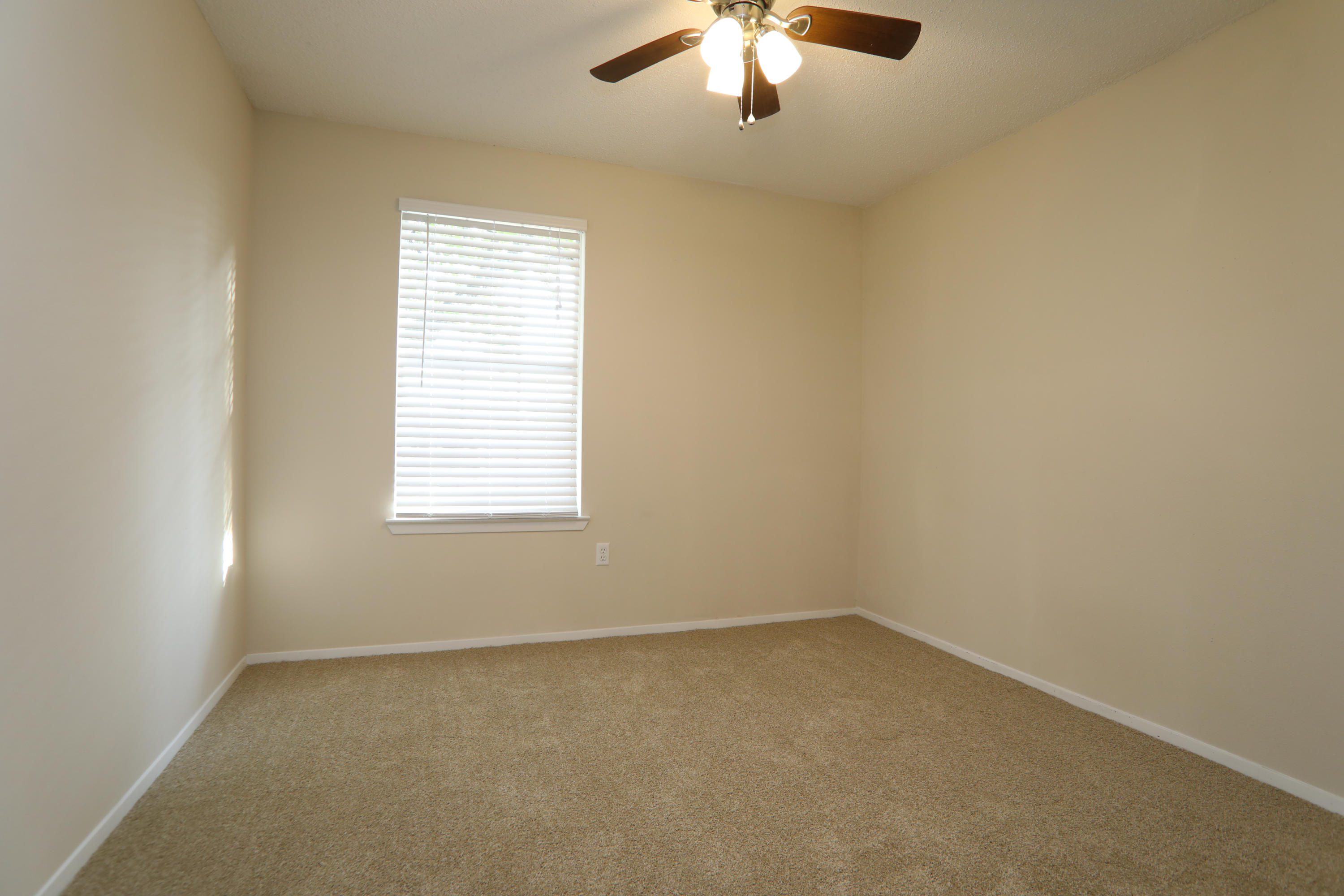 AUBURN HEIGHTS - Residential