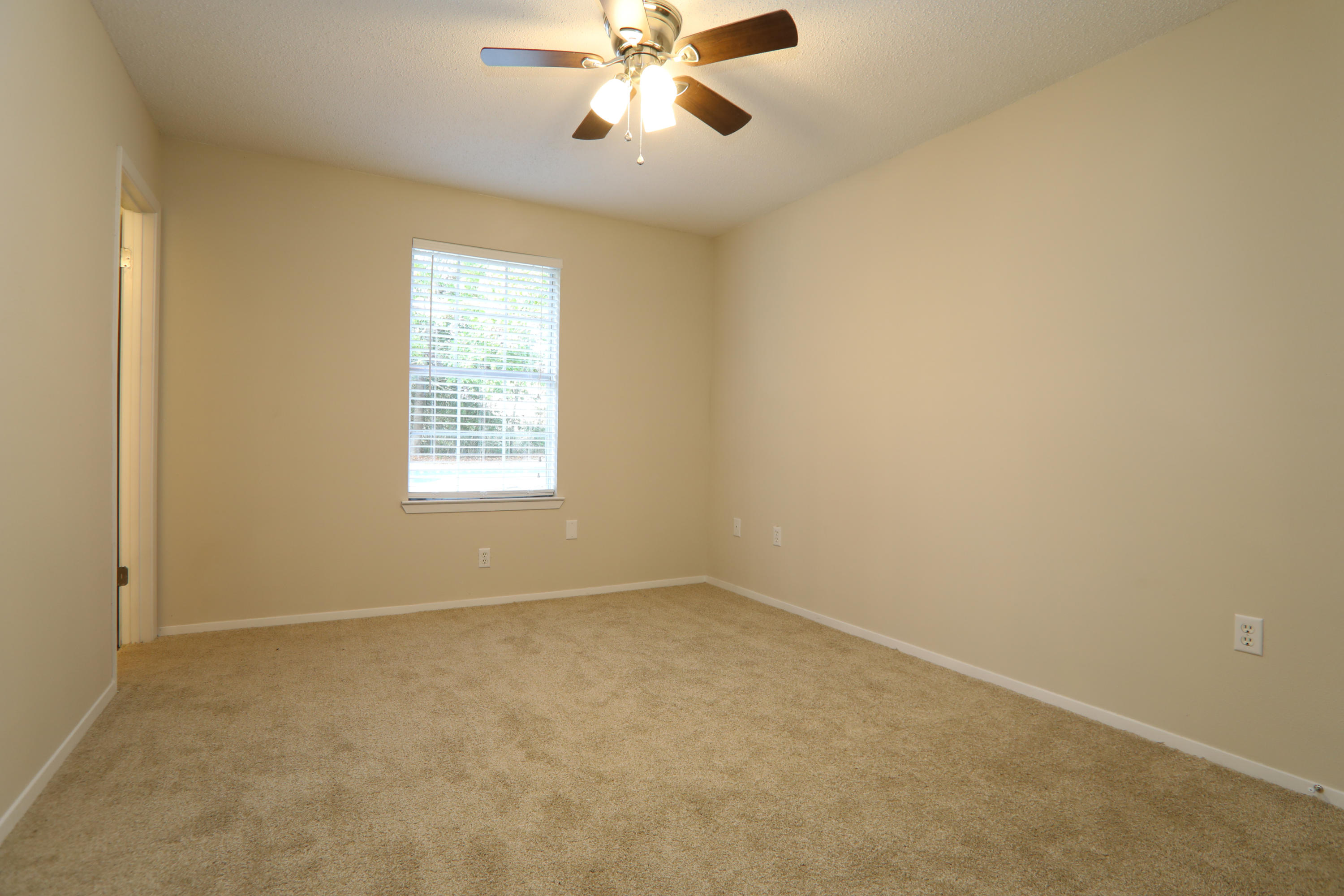 AUBURN HEIGHTS - Residential