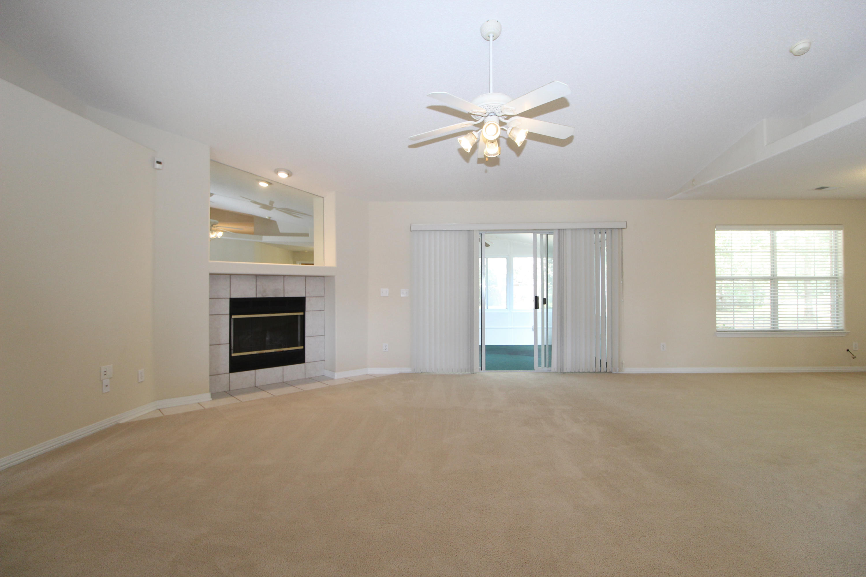 HOLLEY BY THE SEA - Residential