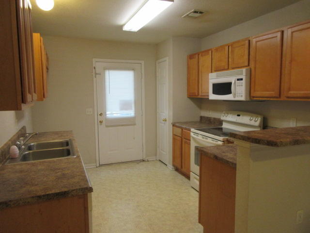 QUAIL Hollow - Residential