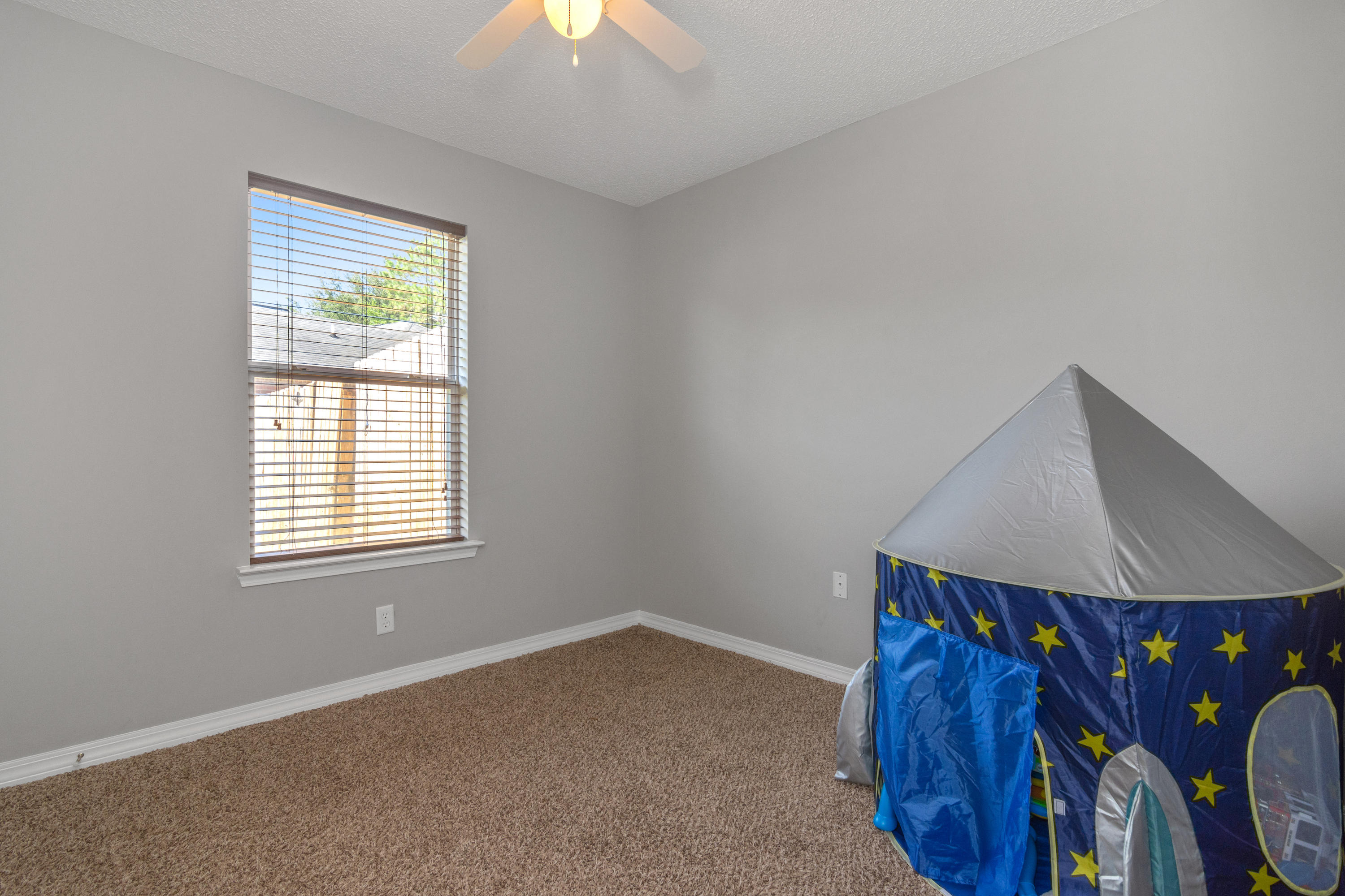 CORONADO VILLAGE PH 4 - Residential