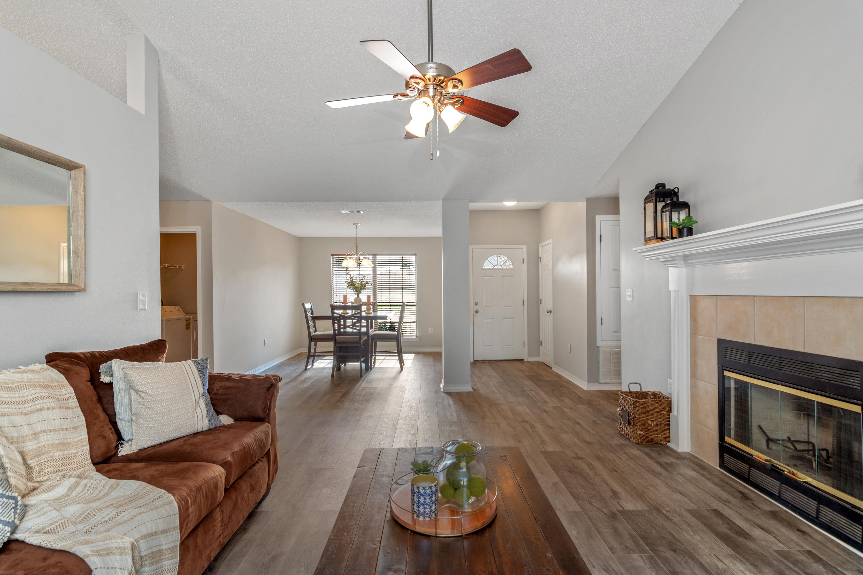 CORONADO VILLAGE PH 4 - Residential