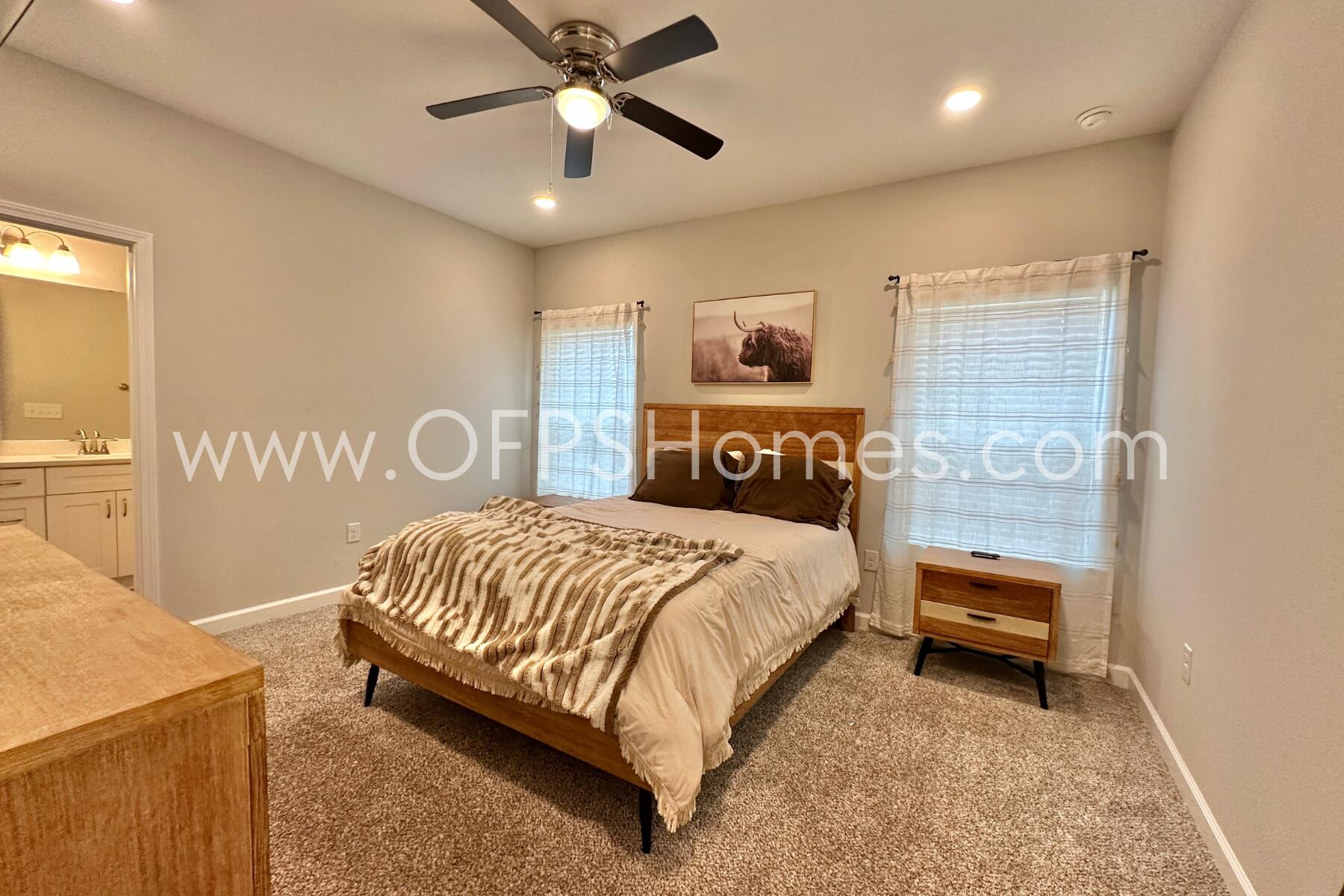 OAKDALE MINI FARMS - Residential Lease