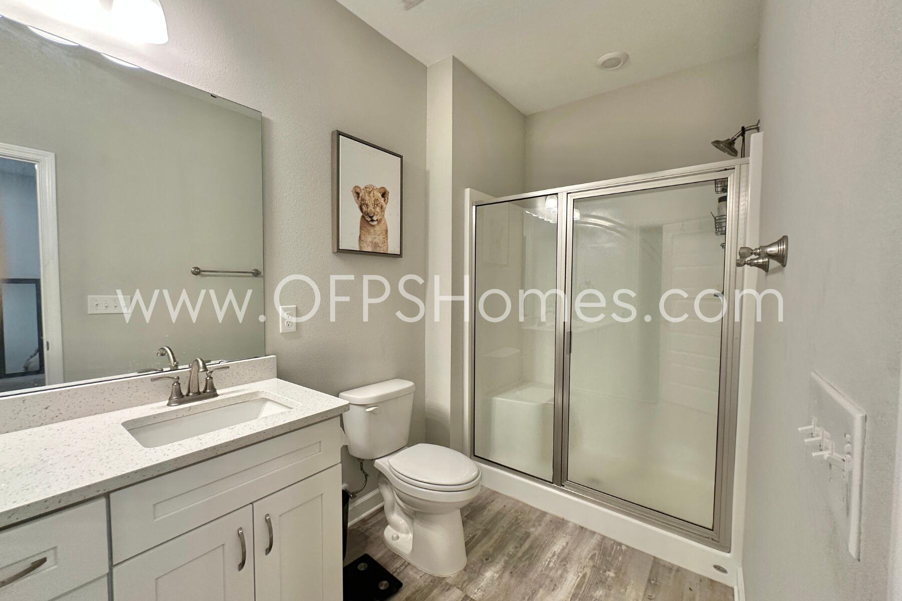 OAKDALE MINI FARMS - Residential Lease