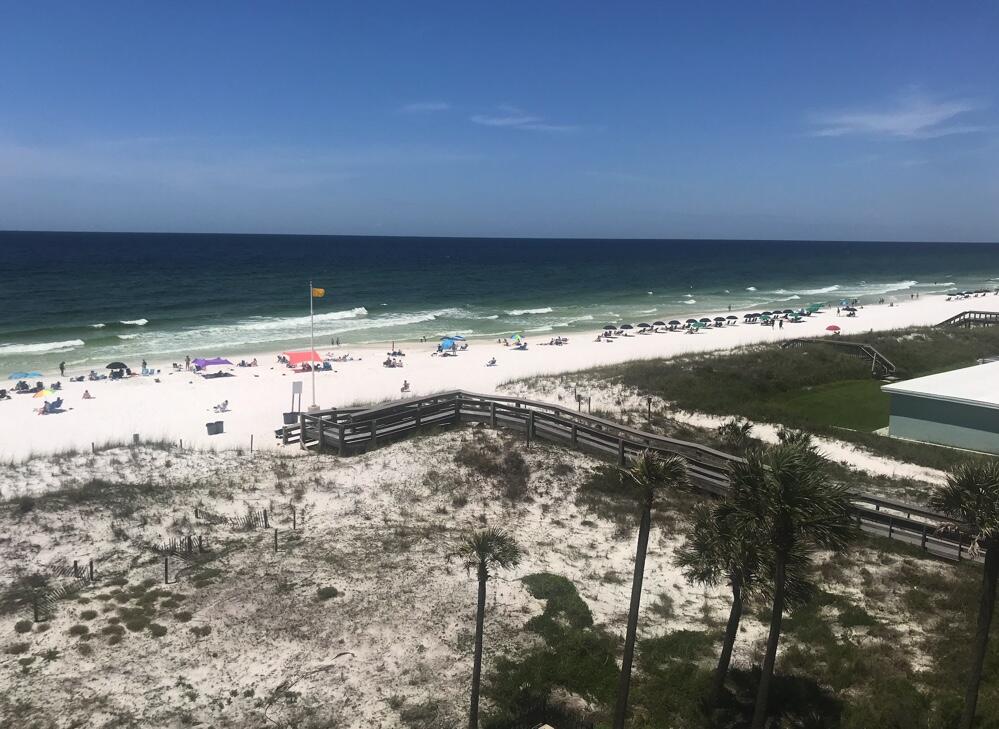 BREAKERS OF FWB PH 1 - Residential