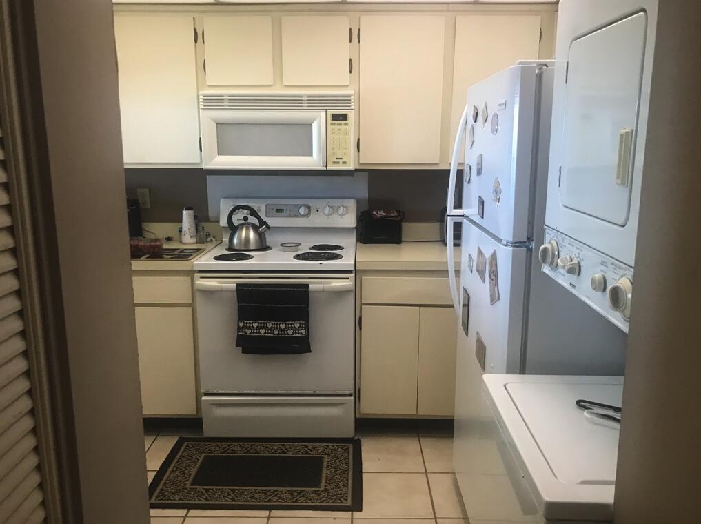 BREAKERS OF FWB PH 1 - Residential