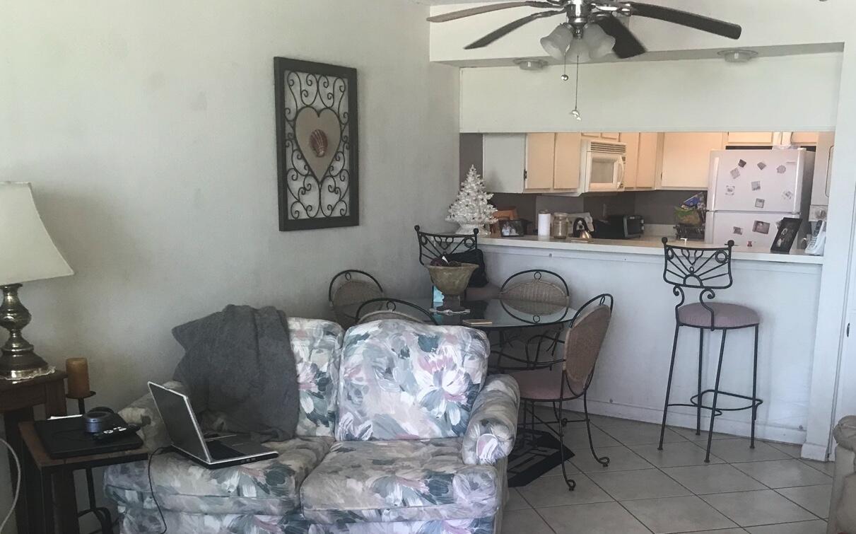 BREAKERS OF FWB PH 1 - Residential