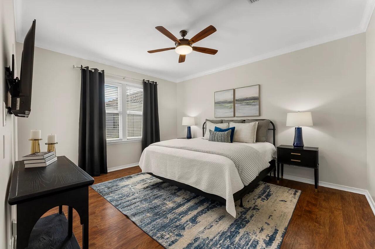 CALUSA BAY S/D - Residential Lease