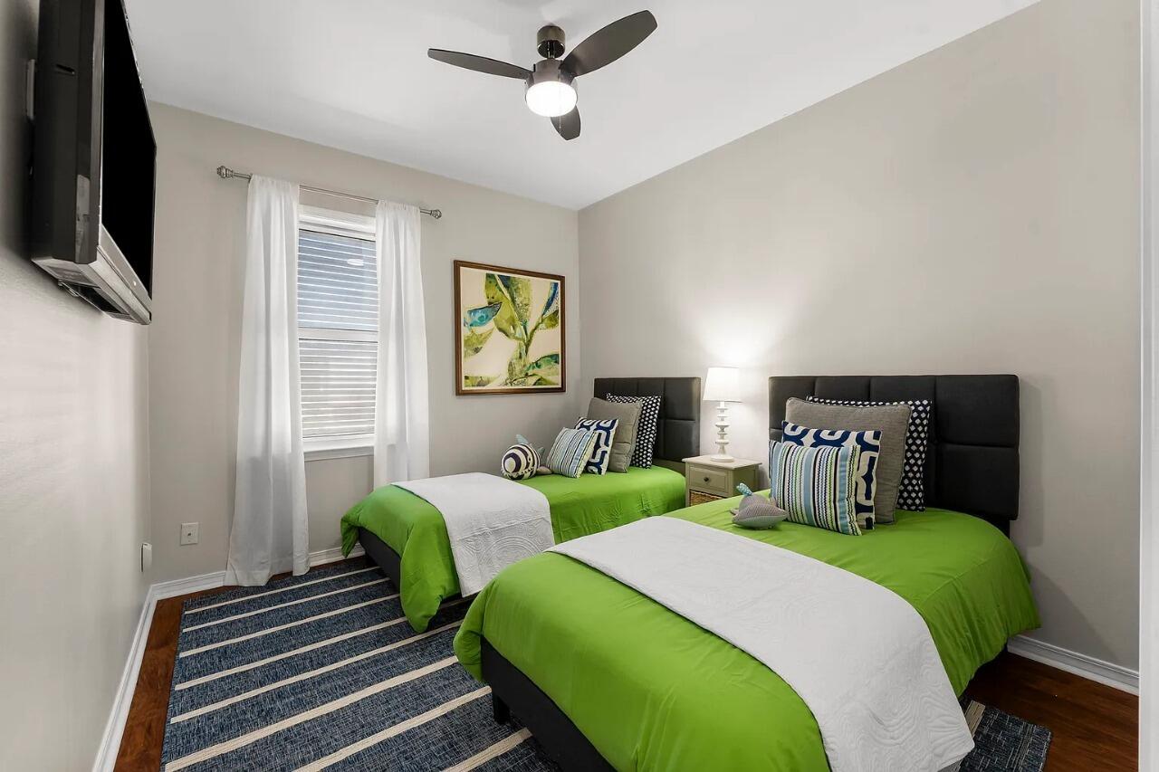 CALUSA BAY S/D - Residential Lease