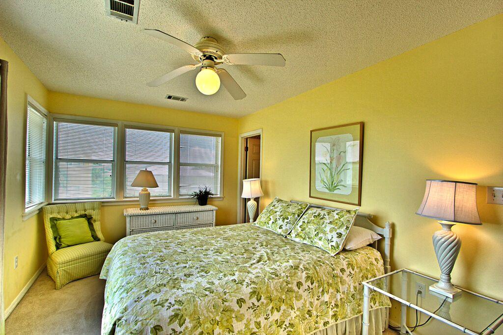 BLUE MOUNTAIN BEACH - Residential