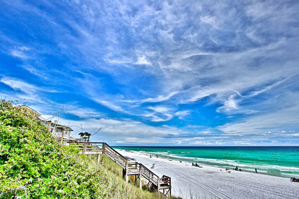 BLUE MOUNTAIN BEACH - Residential