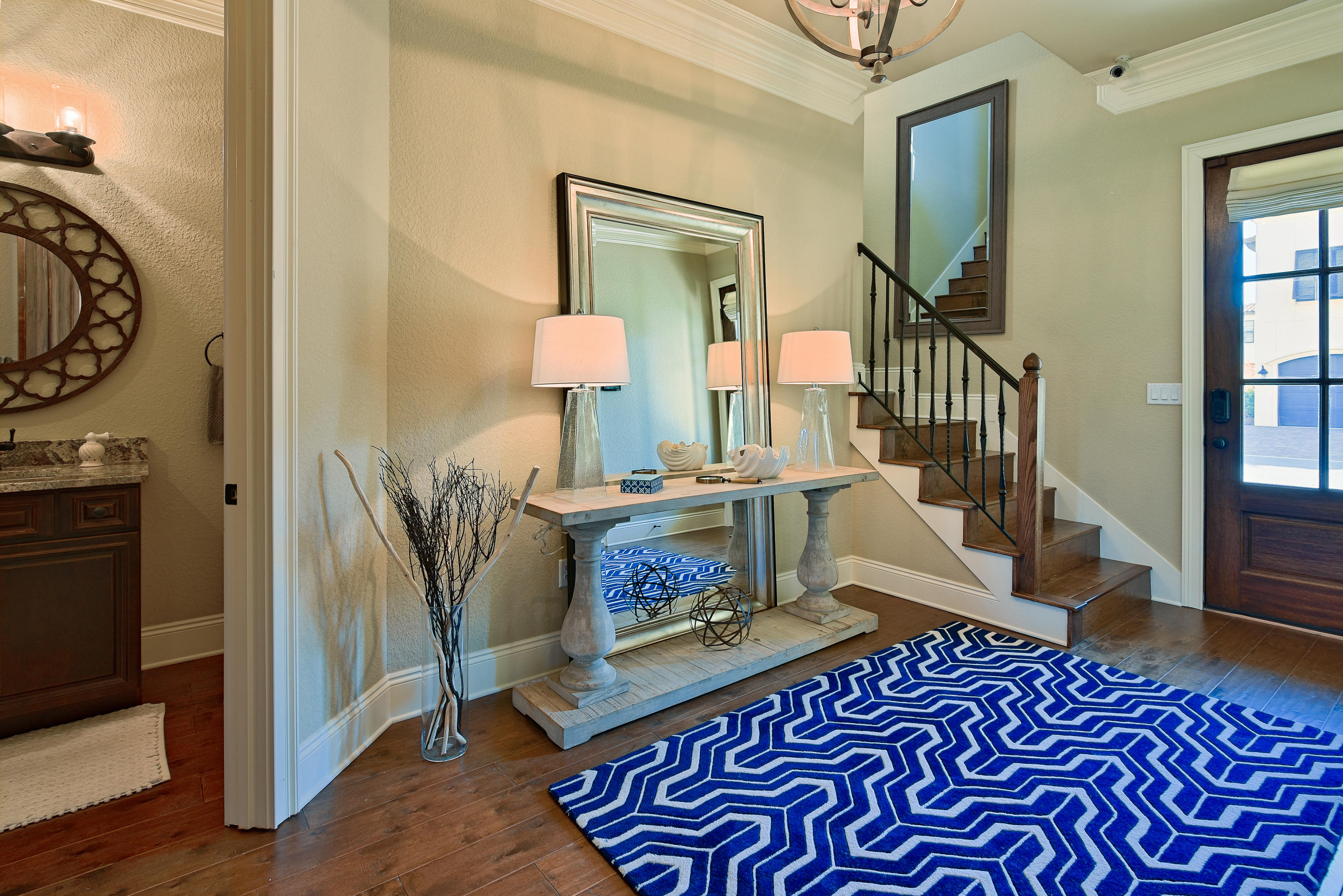 Villa Lago - Residential