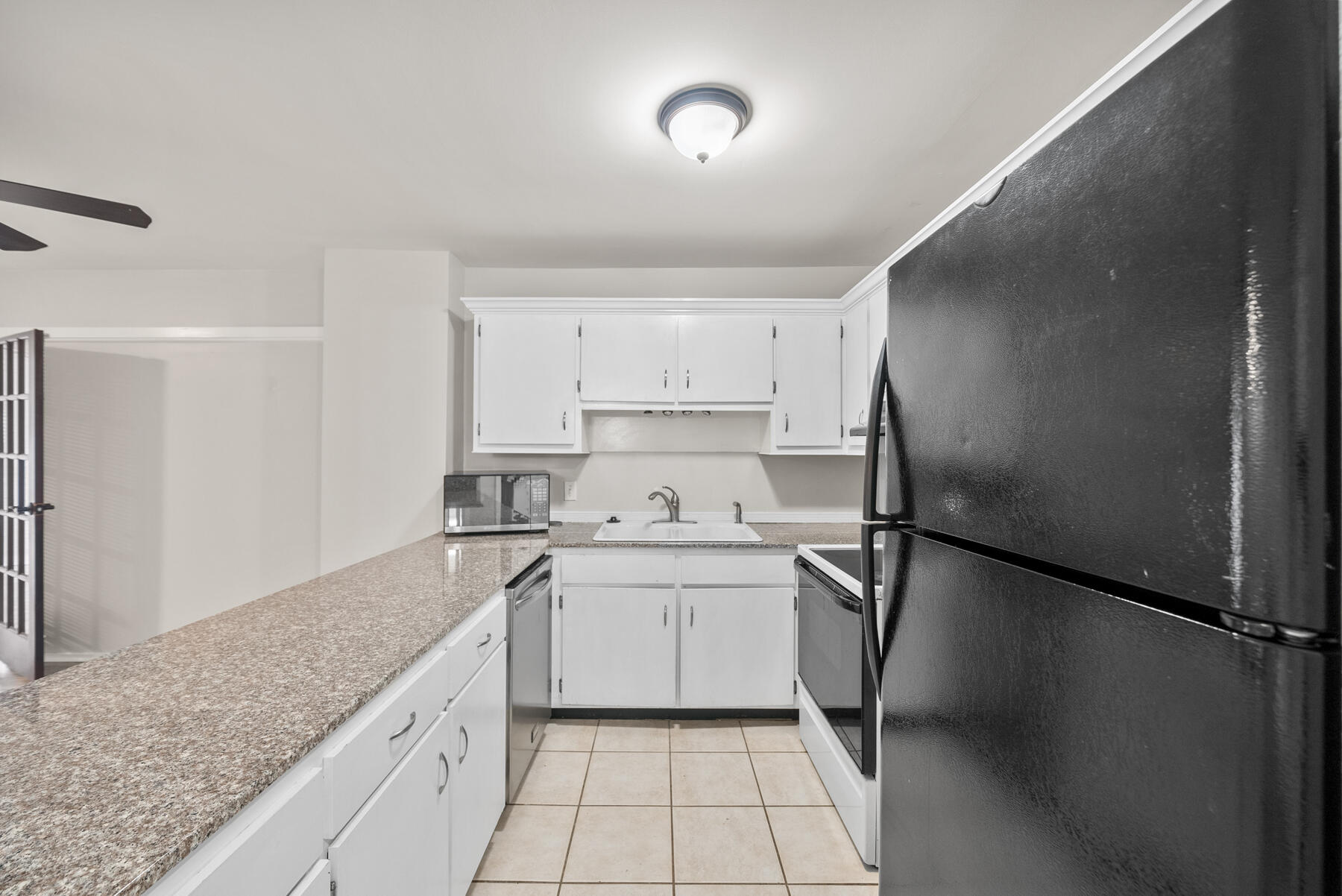 Bay Point Harbour Villas - Residential